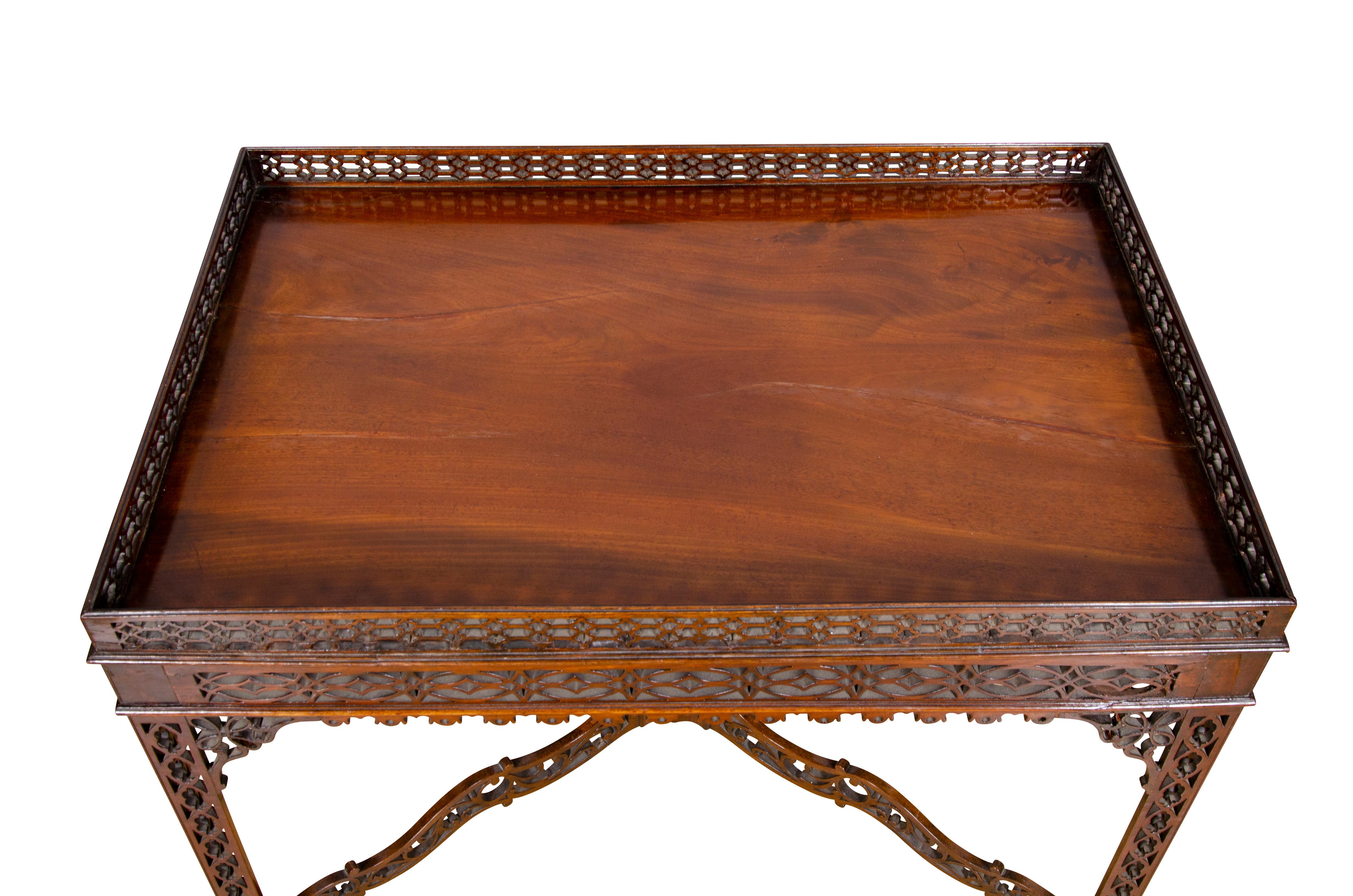 George III Mahogany Silver Table For Sale 10
