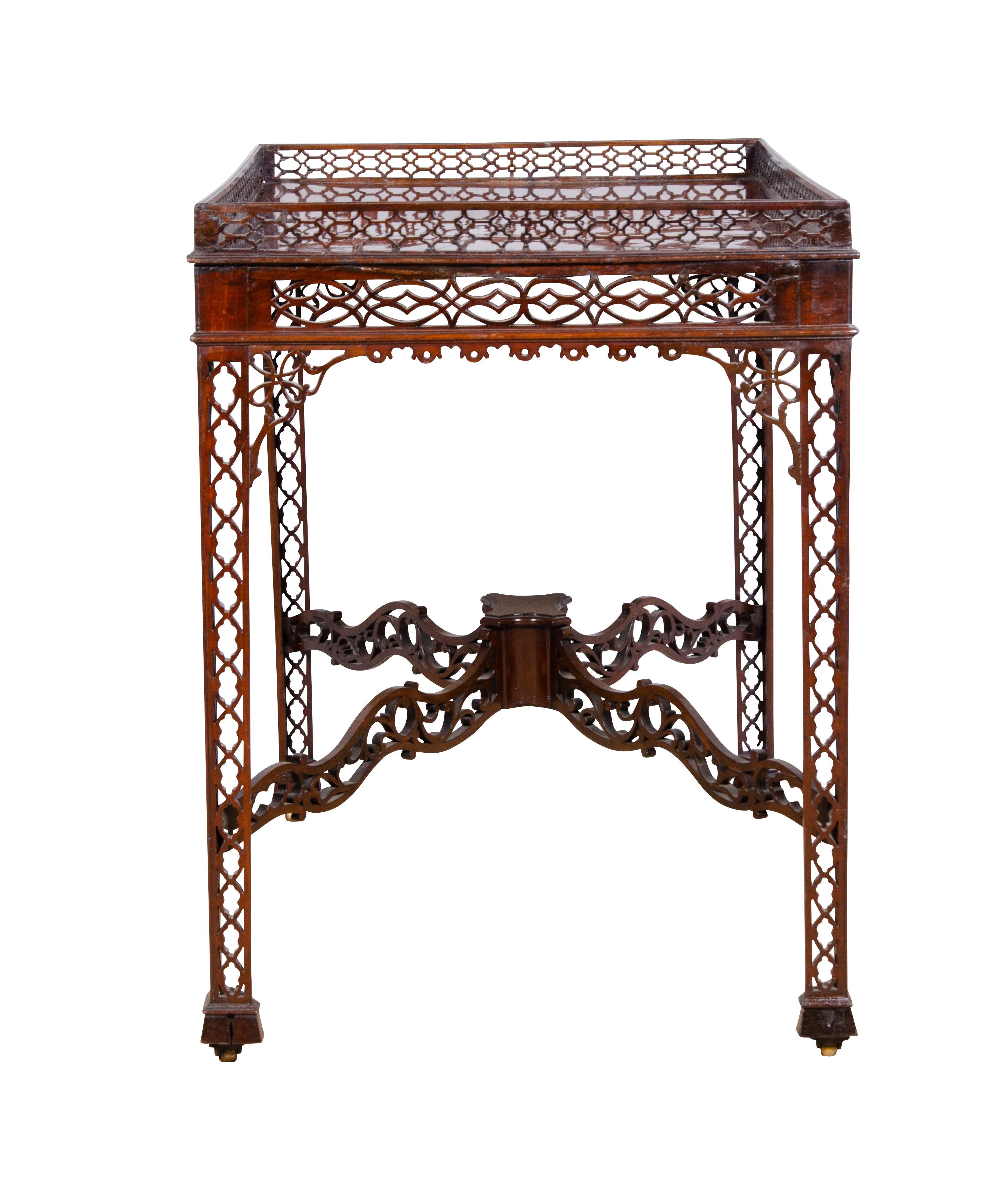 George III Mahogany Silver Table For Sale 1