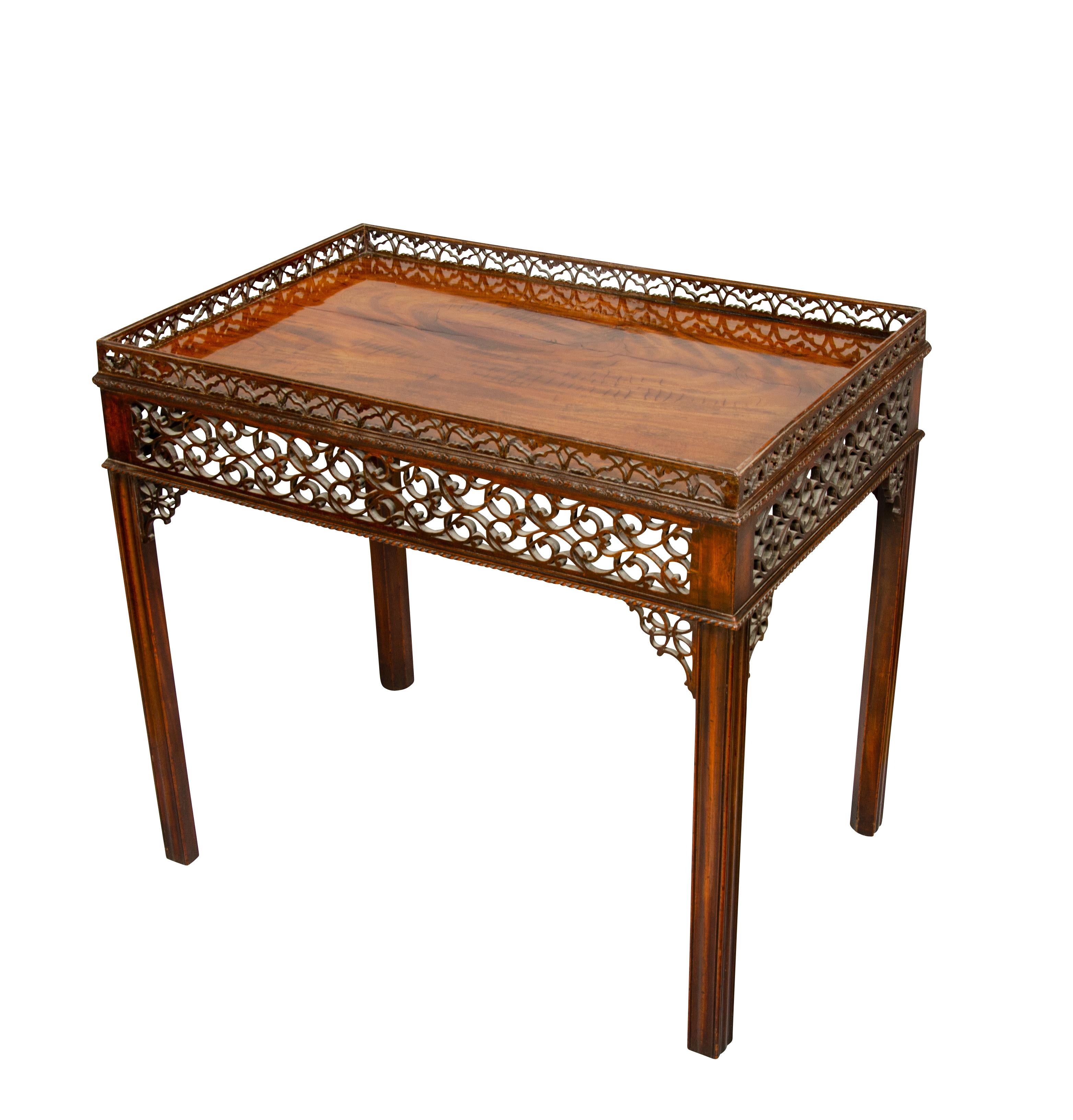 George III Mahogany Silver Table For Sale 1