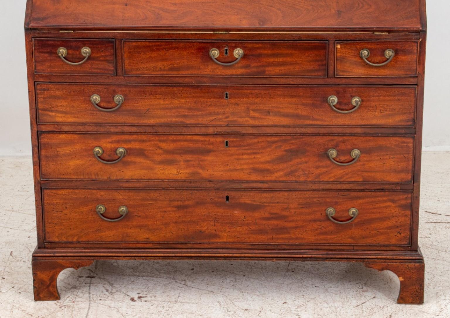 George III Mahogany Slant Front Desk With Bookcase In Good Condition In New York, NY