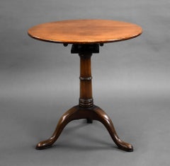 Table circulaire à trépied en acajou George III à plateau encliquetable