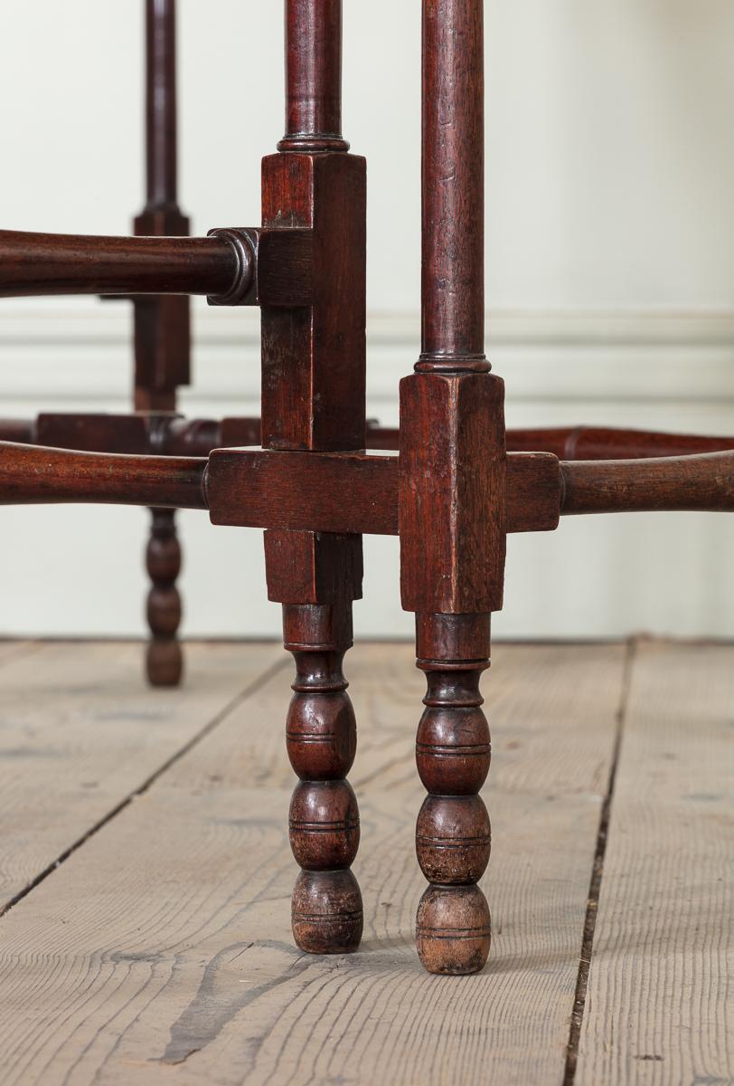 George III Mahagoni Spider Leg Tisch im Zustand „Gut“ im Angebot in London, GB