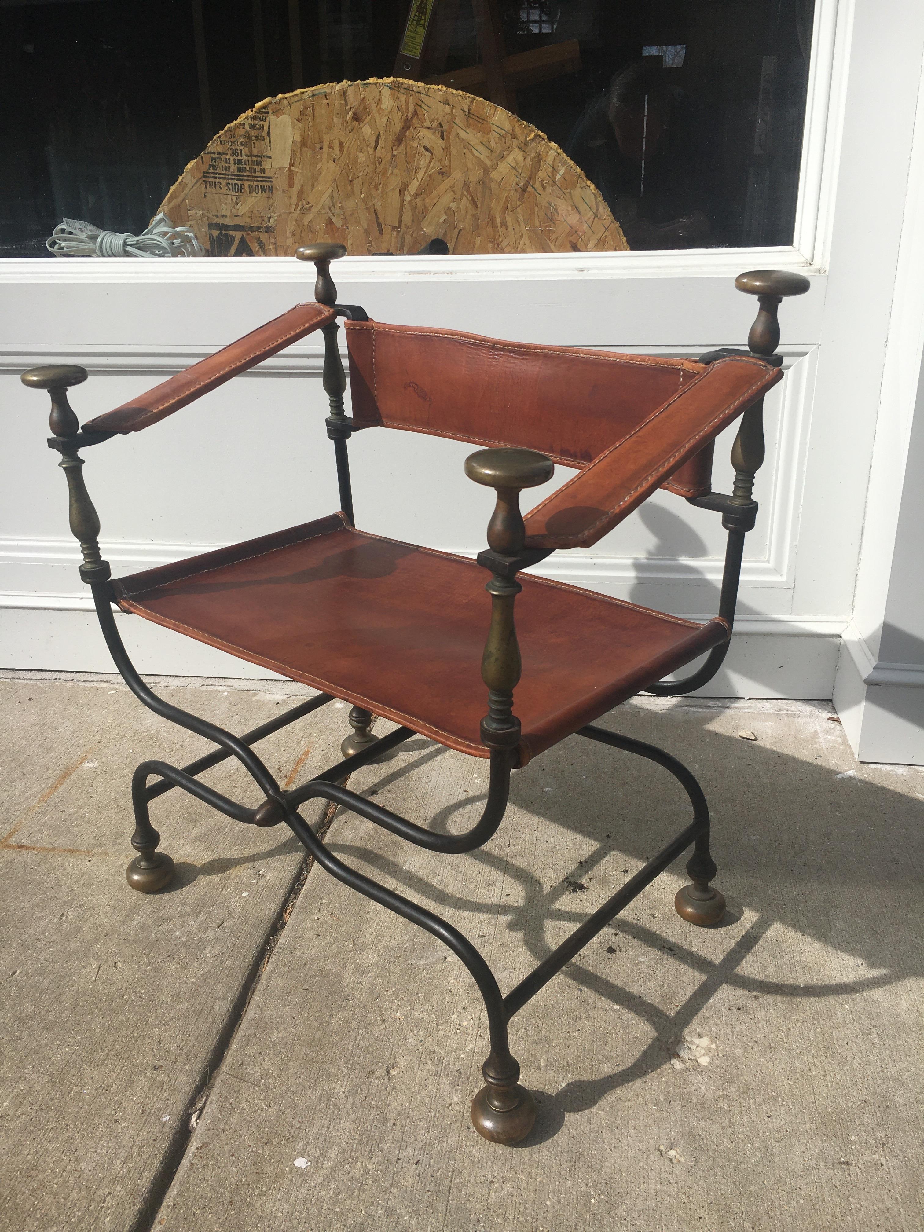 George III Mahogany Standing Bureau,  Great Library Accent Piece, Good Color. For Sale 2