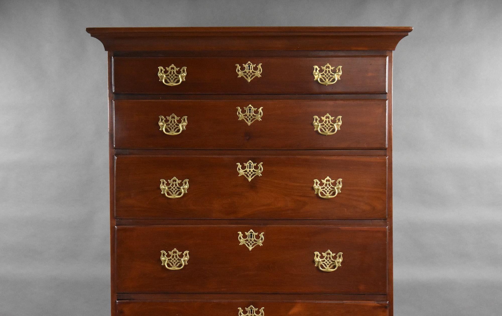 George III Mahogany Tallboy In Good Condition For Sale In Chelmsford, Essex