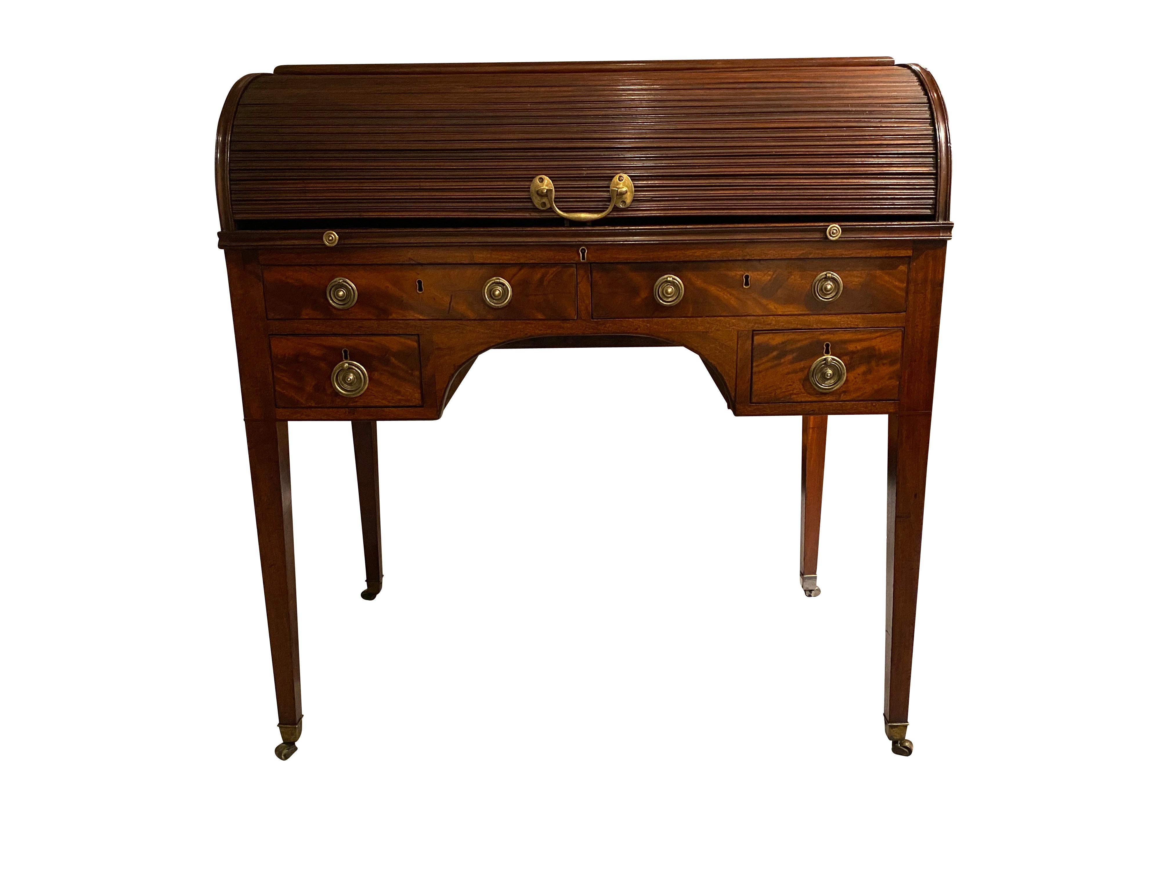 George III Mahogany Tambour Desk For Sale 1