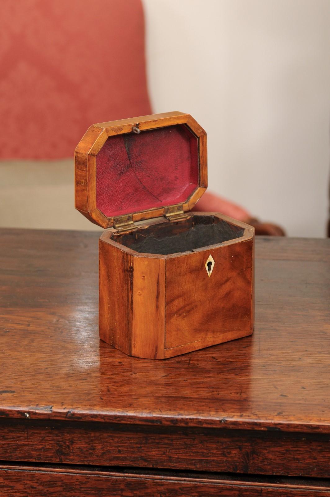 18th Century George III Mahogany Tea Caddy with Inlay & Burled Crossbanding For Sale