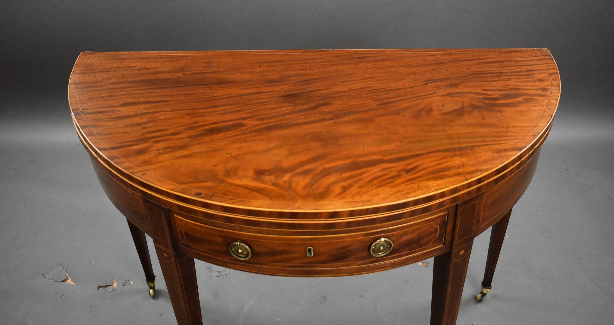 English George III Mahogany Tea Table For Sale