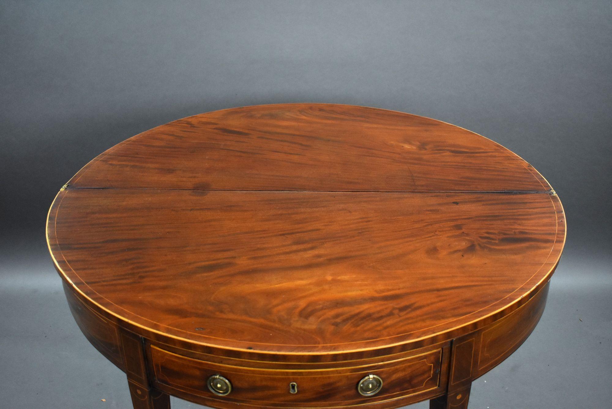 19th Century George III Mahogany Tea Table For Sale