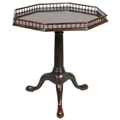 Mesa de té de caoba Jorge III