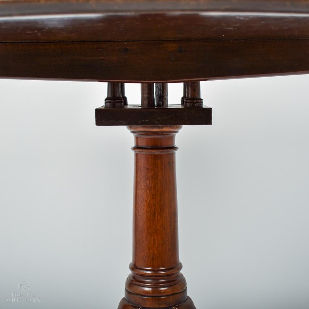 George III Mahogany Tilt Top Table, circa 1780 In Good Condition For Sale In Lincoln, GB