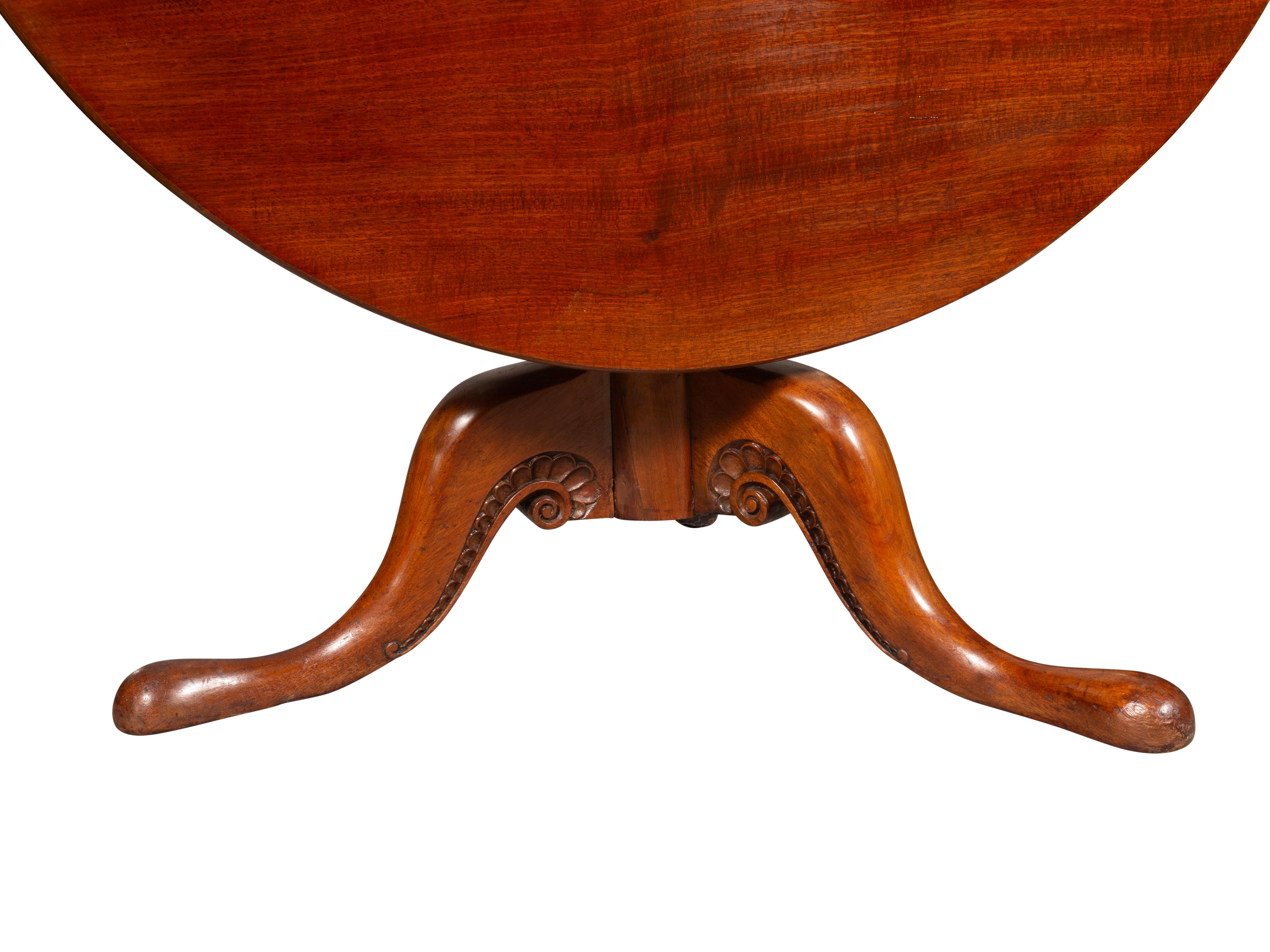 Mesa basculante de caoba Jorge III siglo XVIII en venta