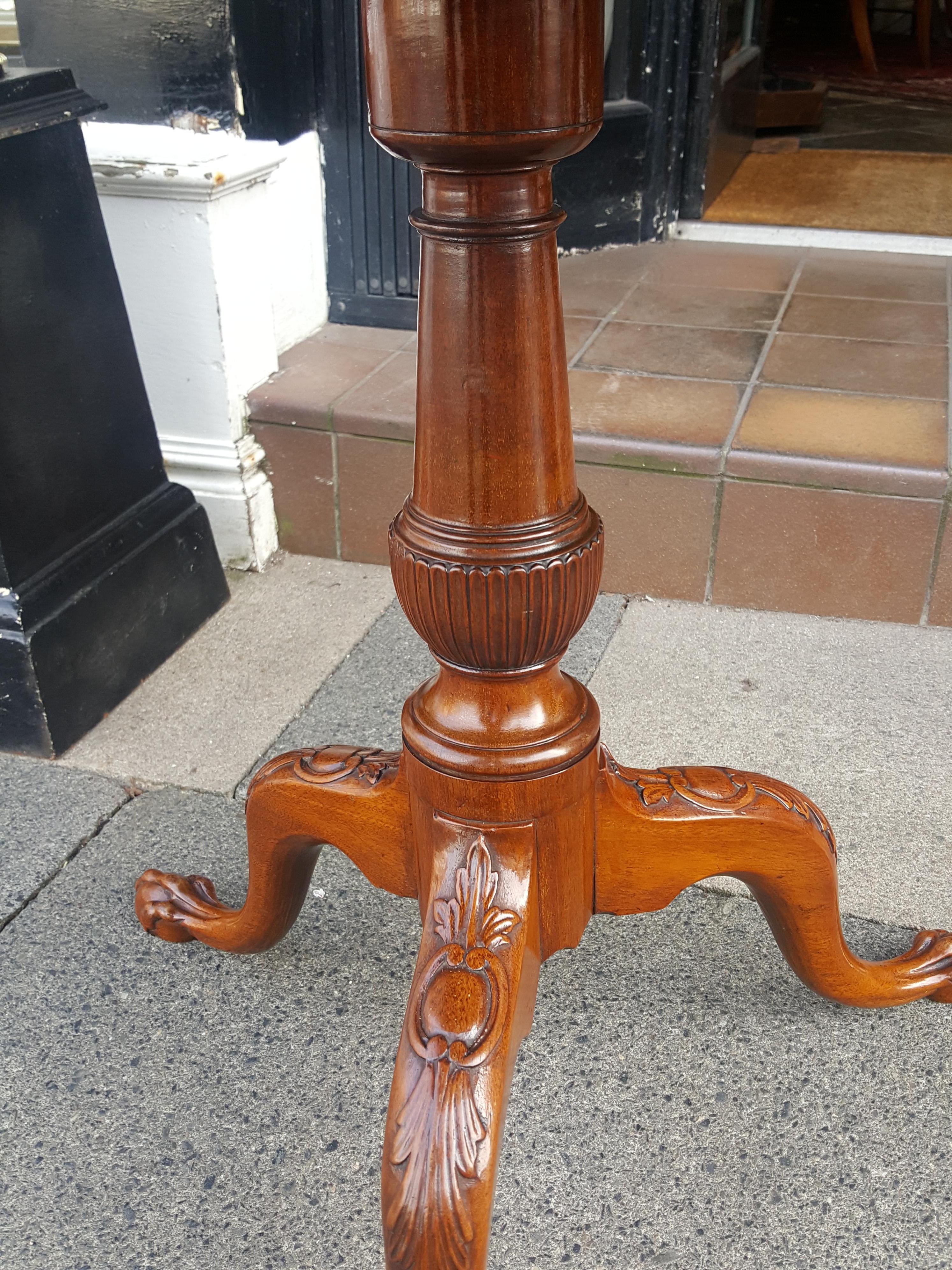 George III Mahogany Tilt-Top Tripod Table In Good Condition In Altrincham, Cheshire