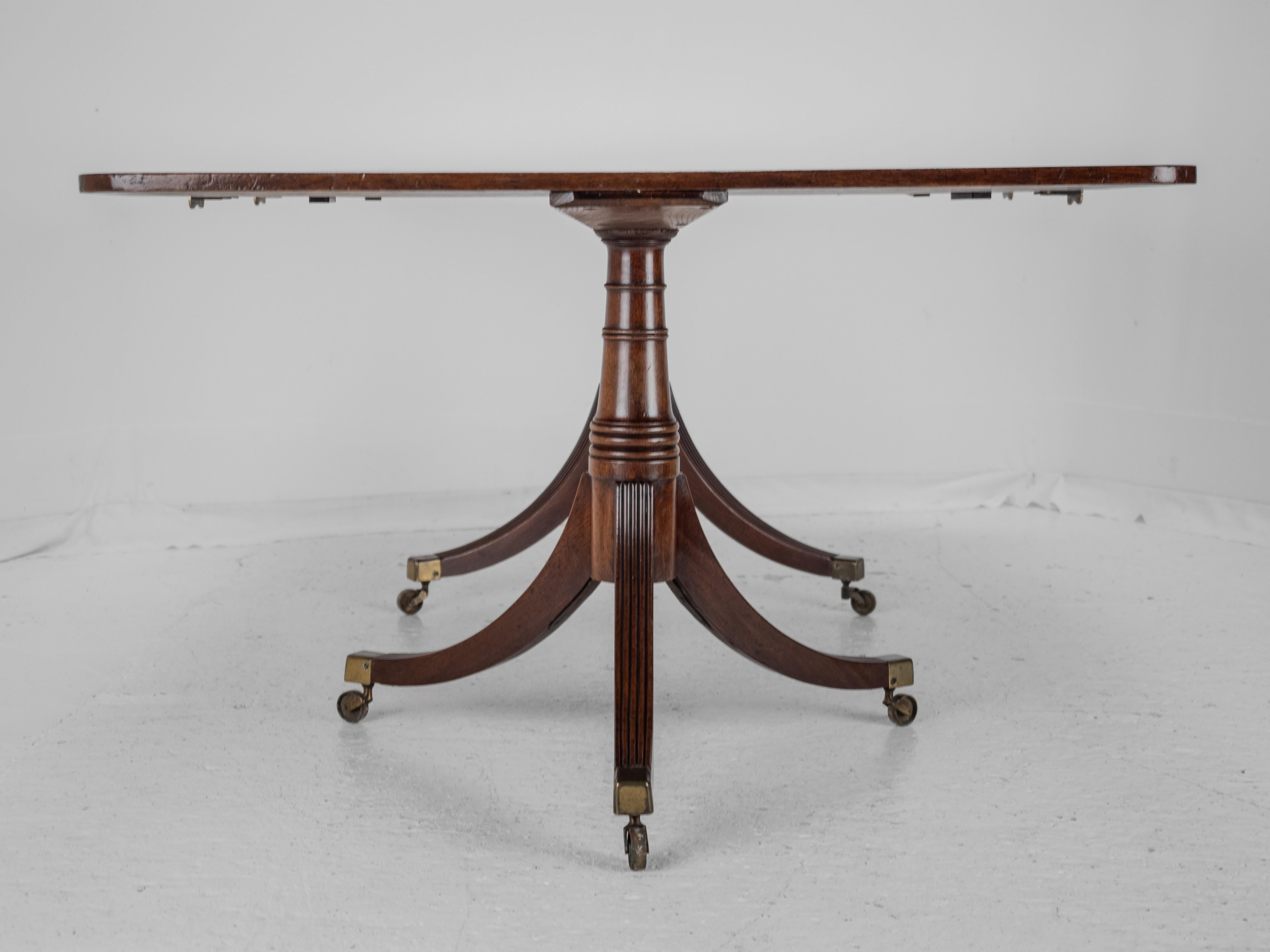 George III Mahogany Twin Pedestal Extending Dining Table, Late c.18th, Georgian For Sale 14