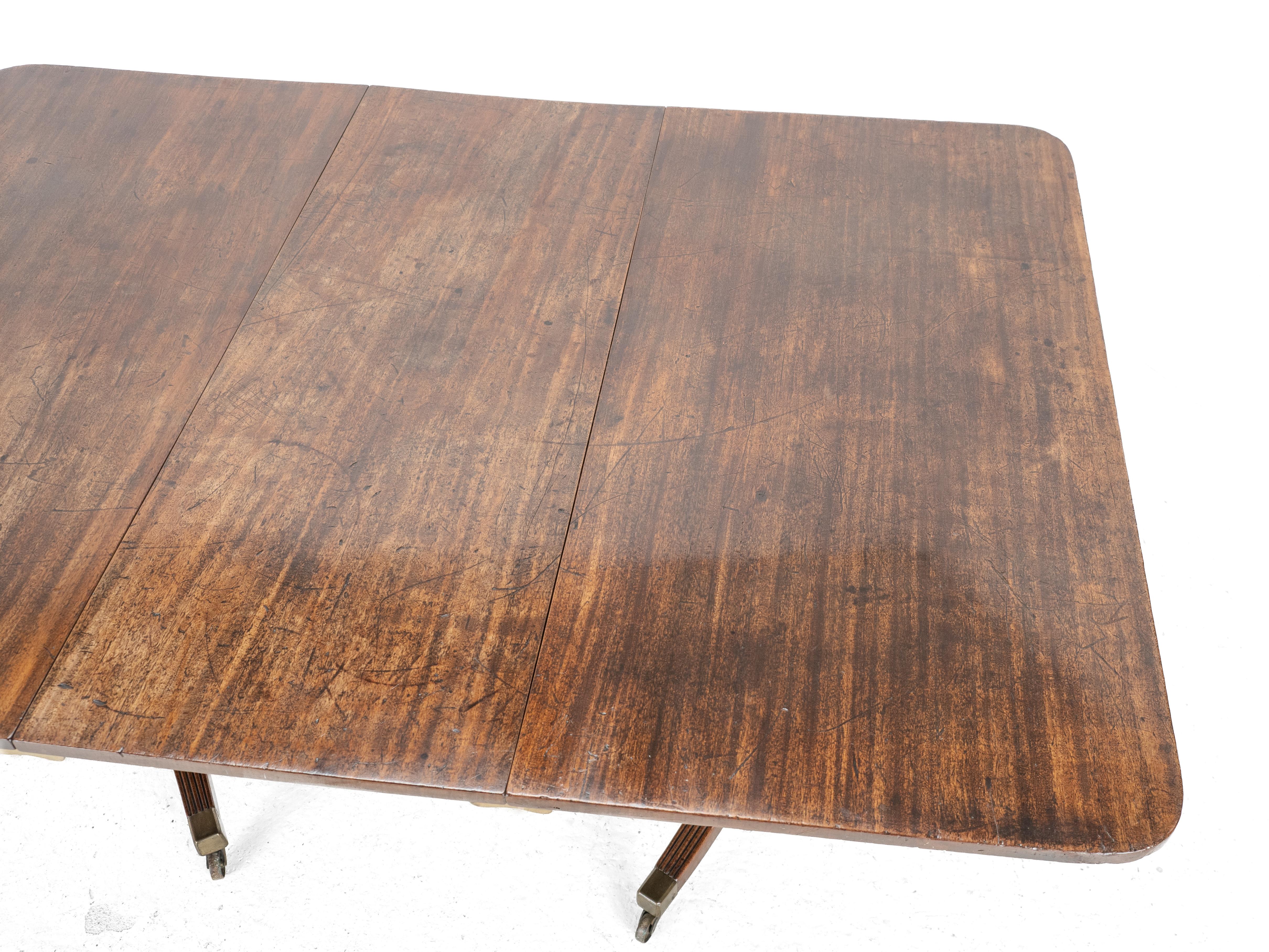 George III Mahogany Twin Pedestal Extending Dining Table, Late c.18th, Georgian For Sale 3
