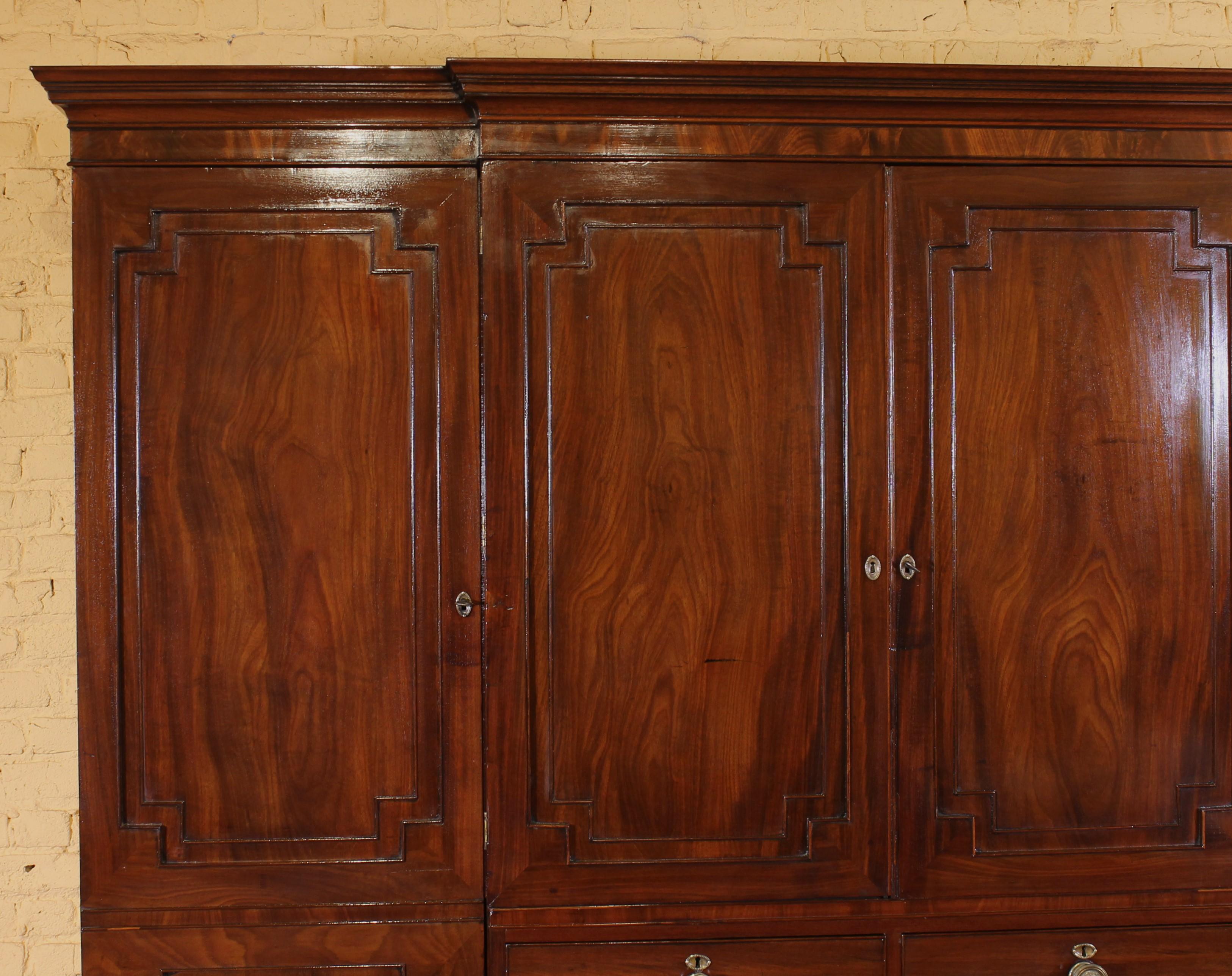 George III Mahogany Wardrobe Or Dressing 1