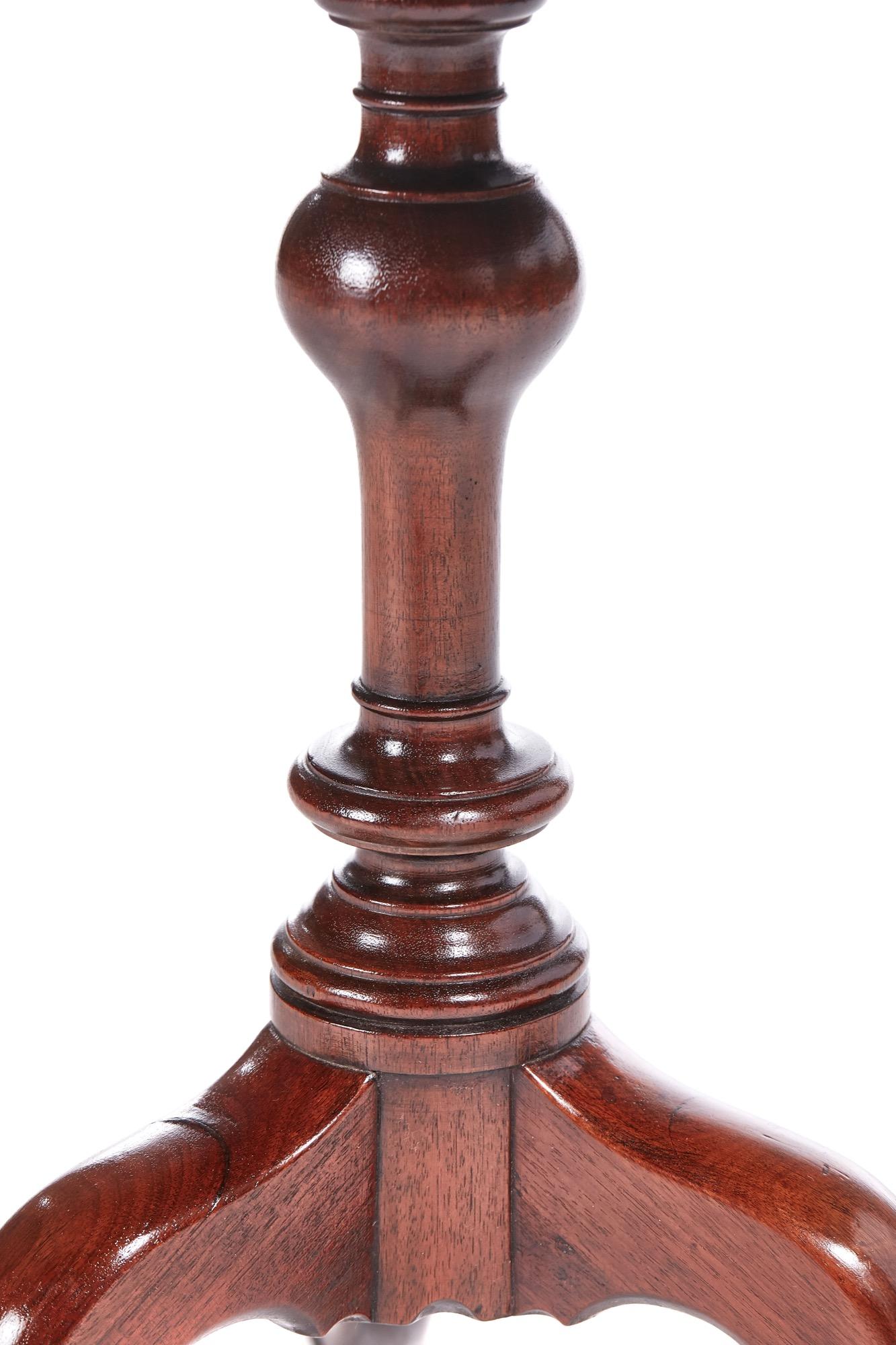 George III Mahogany Wine Table or Kettle Stand, circa 1800 In Excellent Condition In Suffolk, GB