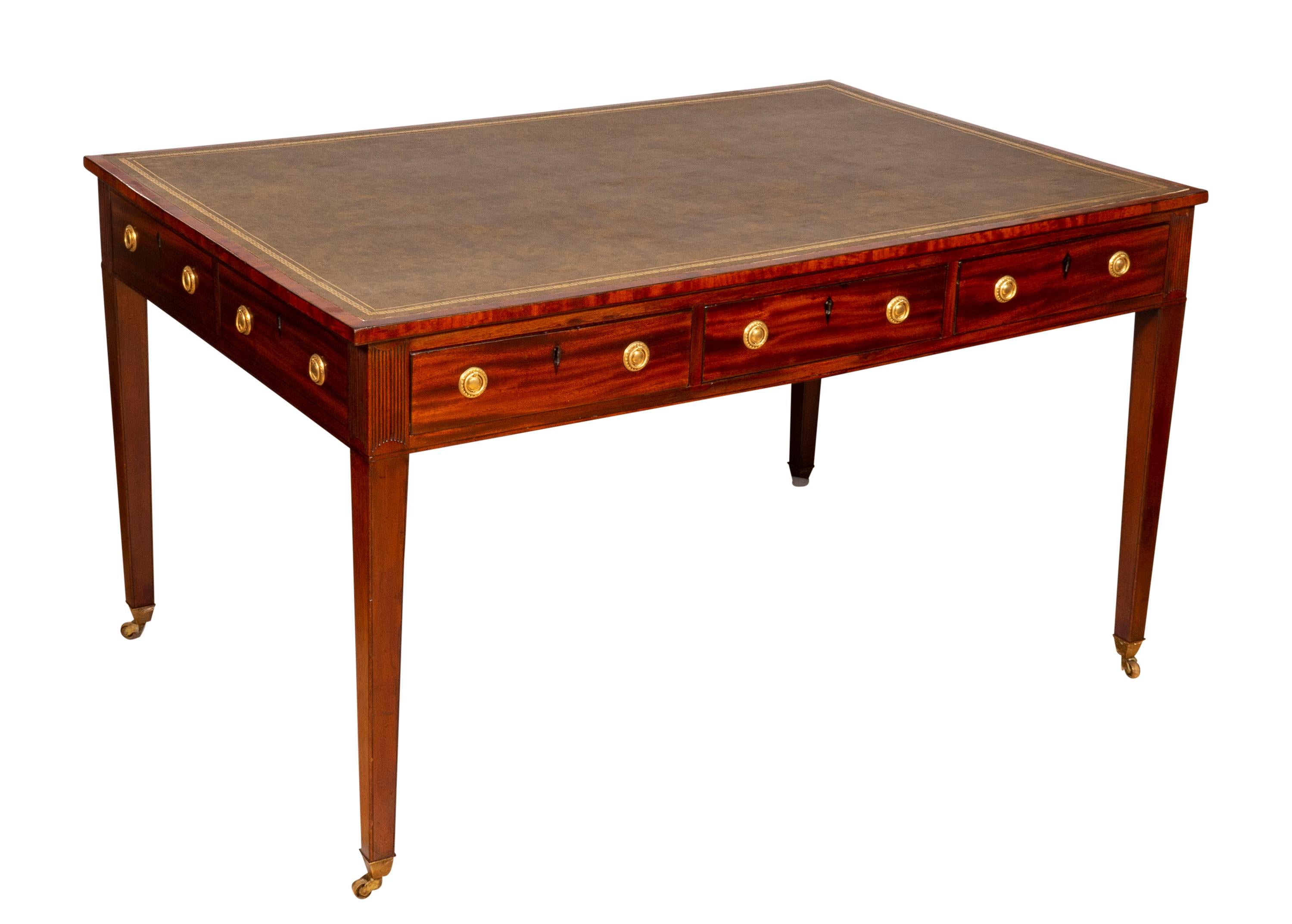 George III Mahogany Writing Table In Good Condition In Essex, MA