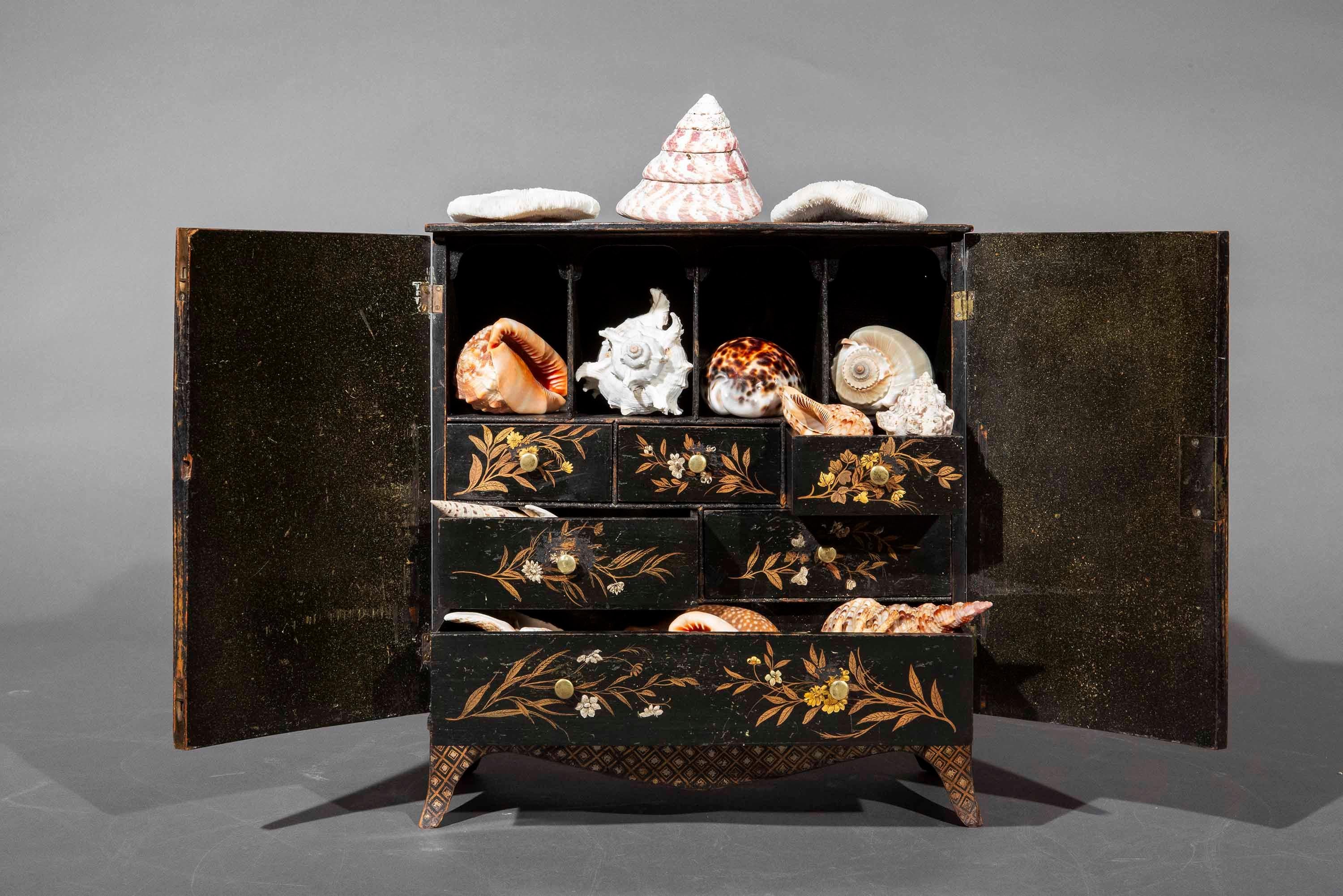 18th Century George III Japanned Table Cabinet For Sale 4