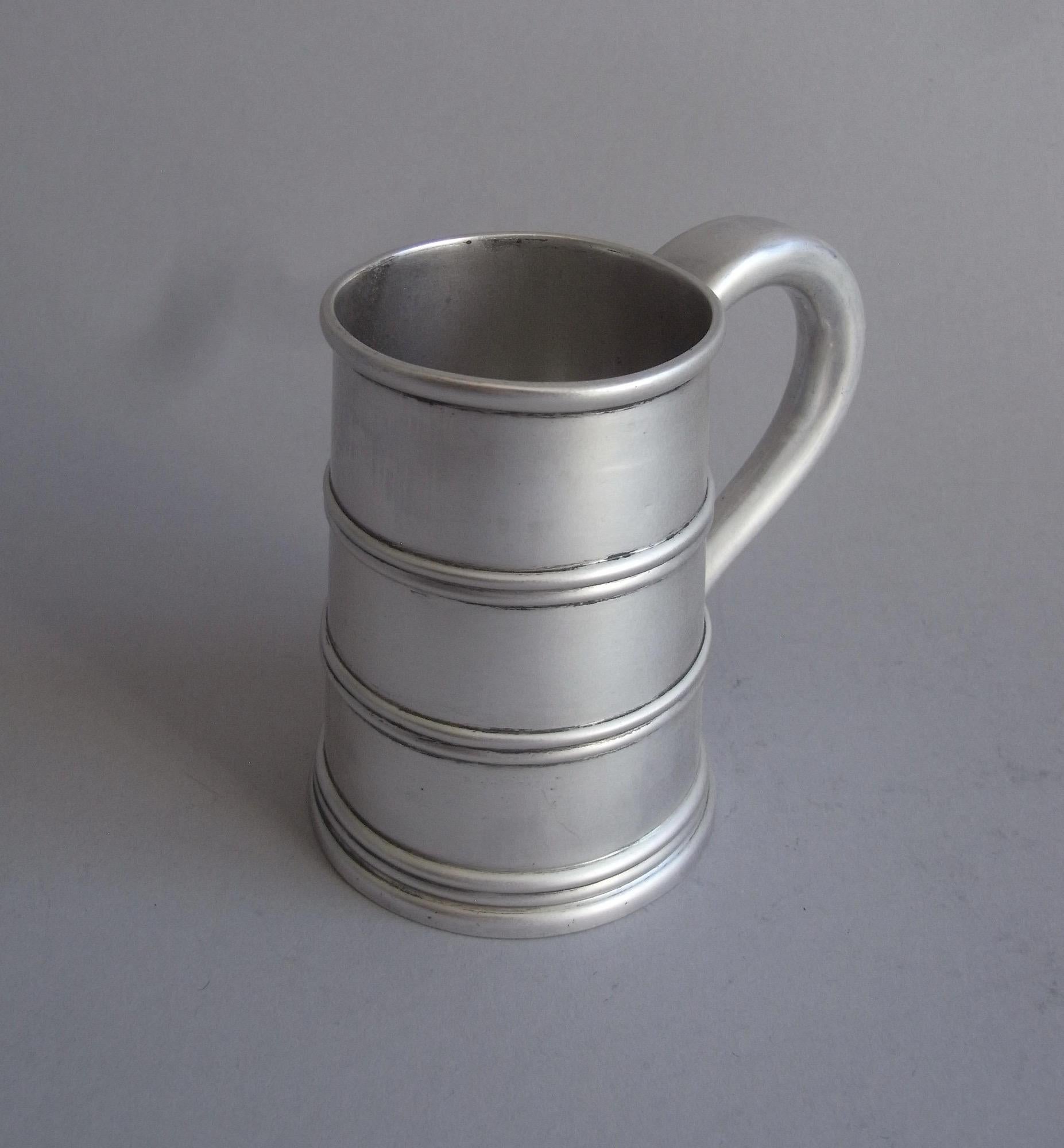 George III Becher Hergestellt in Sheffield von Thomas Blagden & Company, 1815 (George III.) im Angebot