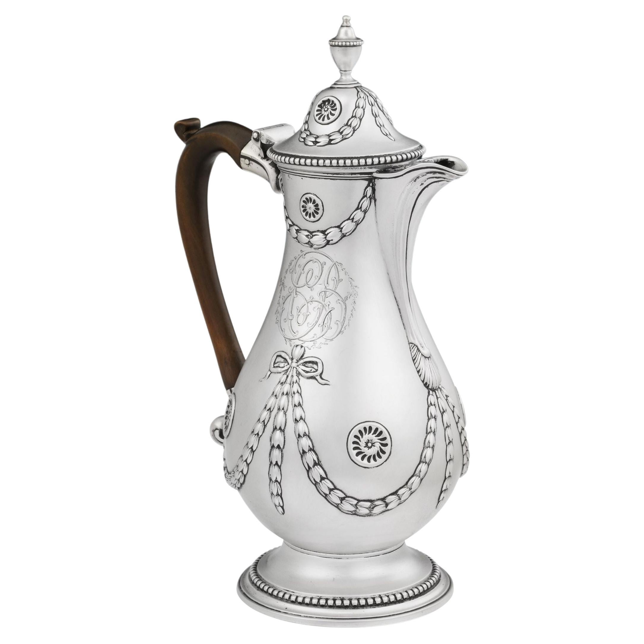 George III Neo Classical Wine/Water Jug by Smith & Sharp, London, 1775. For Sale