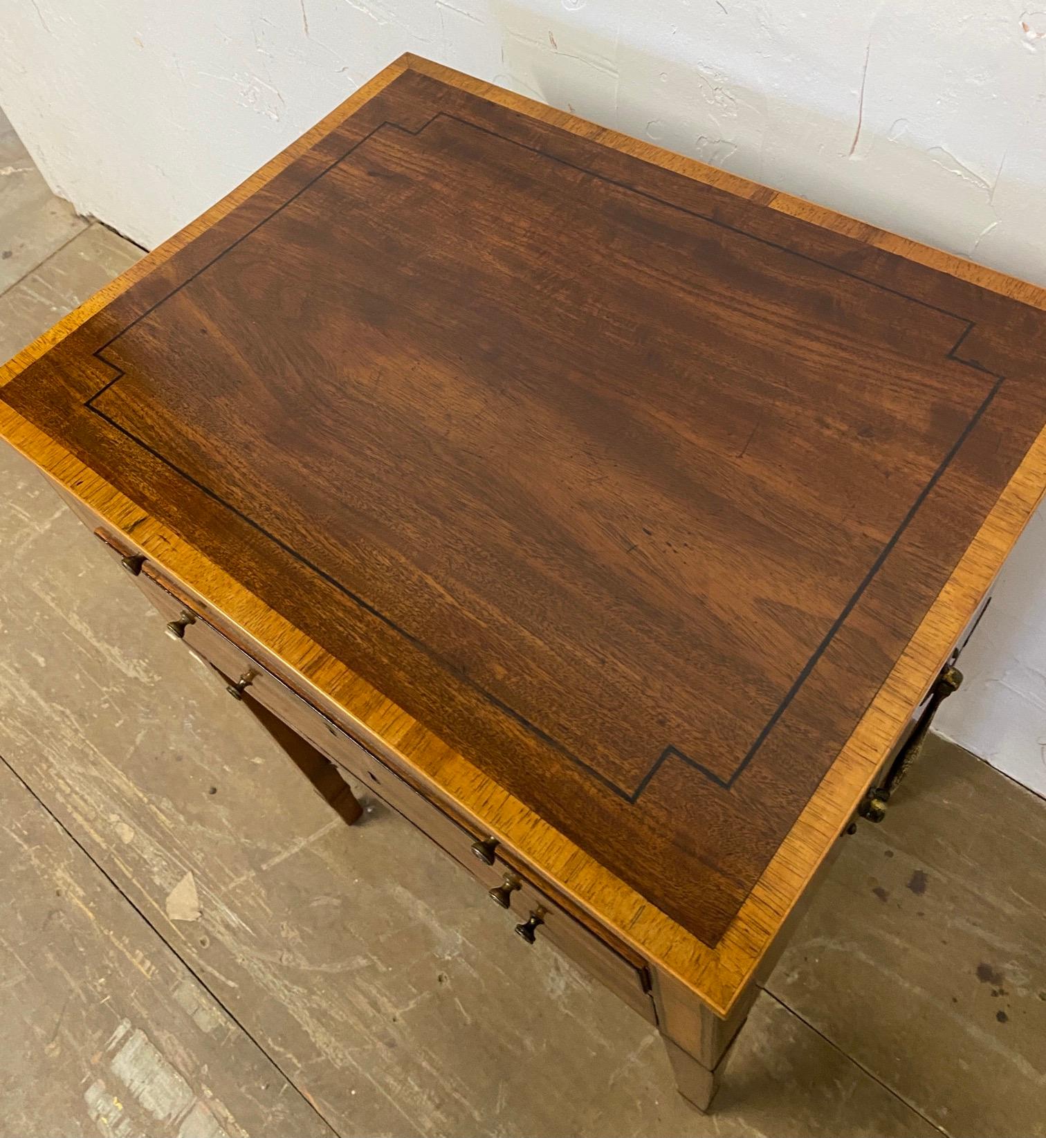 George III Night Table/Sewing Table c.1800 For Sale 6