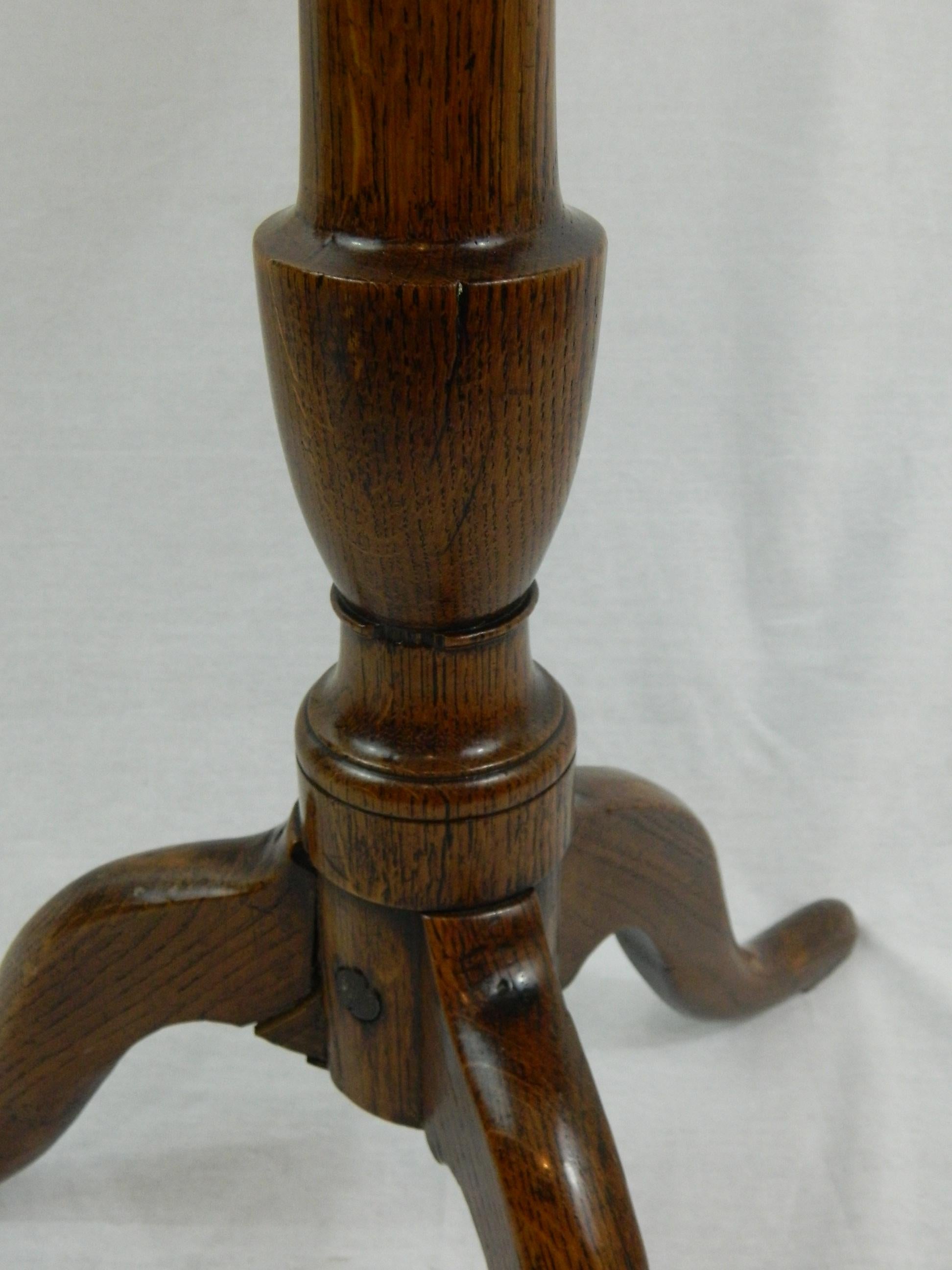 George III Oak Candle Stand, Late 18th Century 1