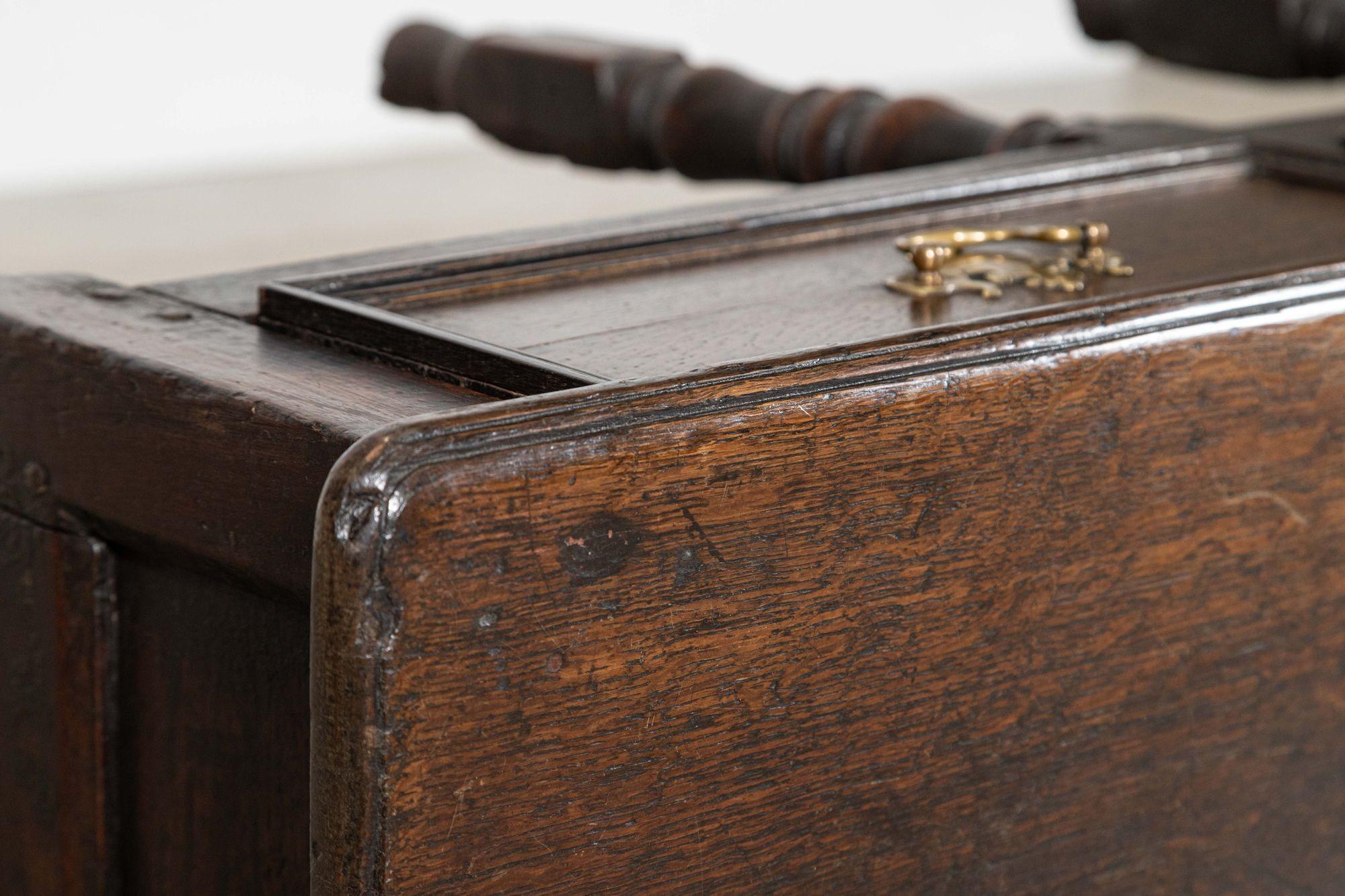 George III Eiche Kommode Basis im Angebot 6