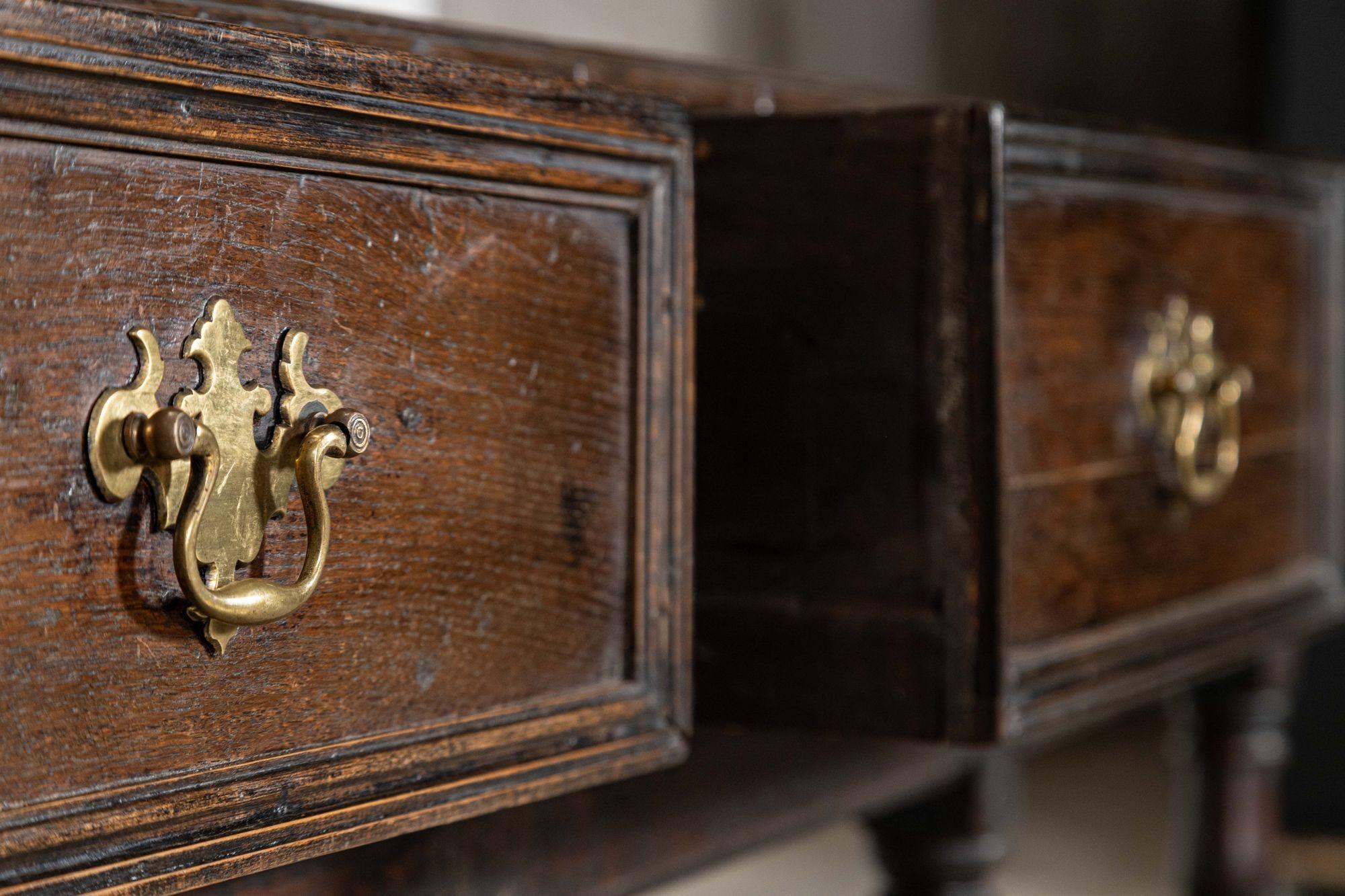 George III Eiche Kommode Basis im Angebot 9