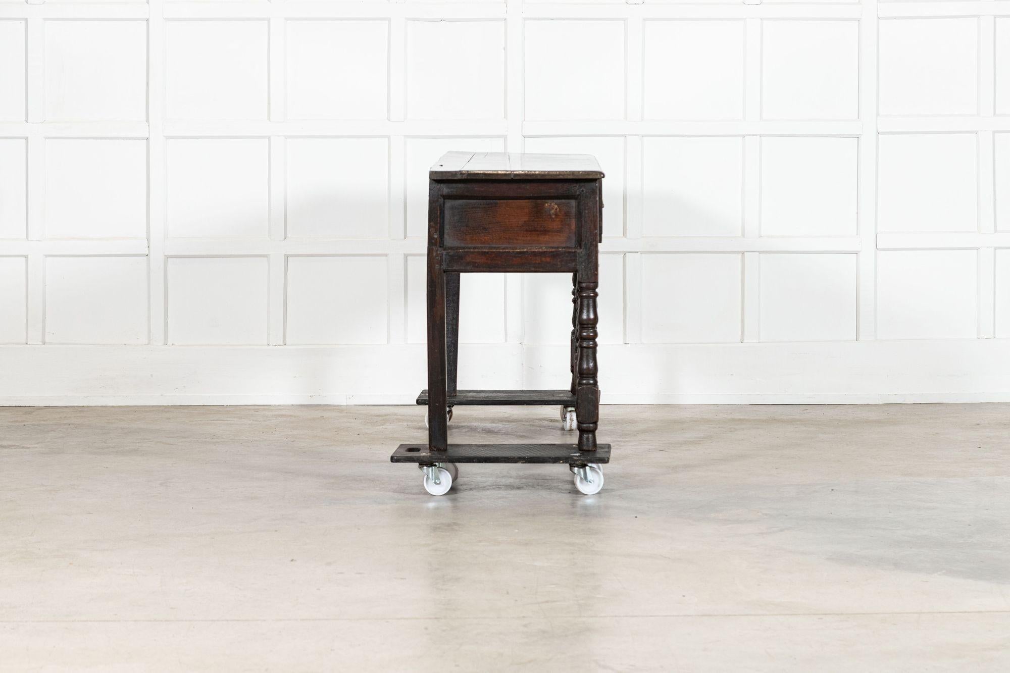 George III Eiche Kommode Basis im Angebot 2