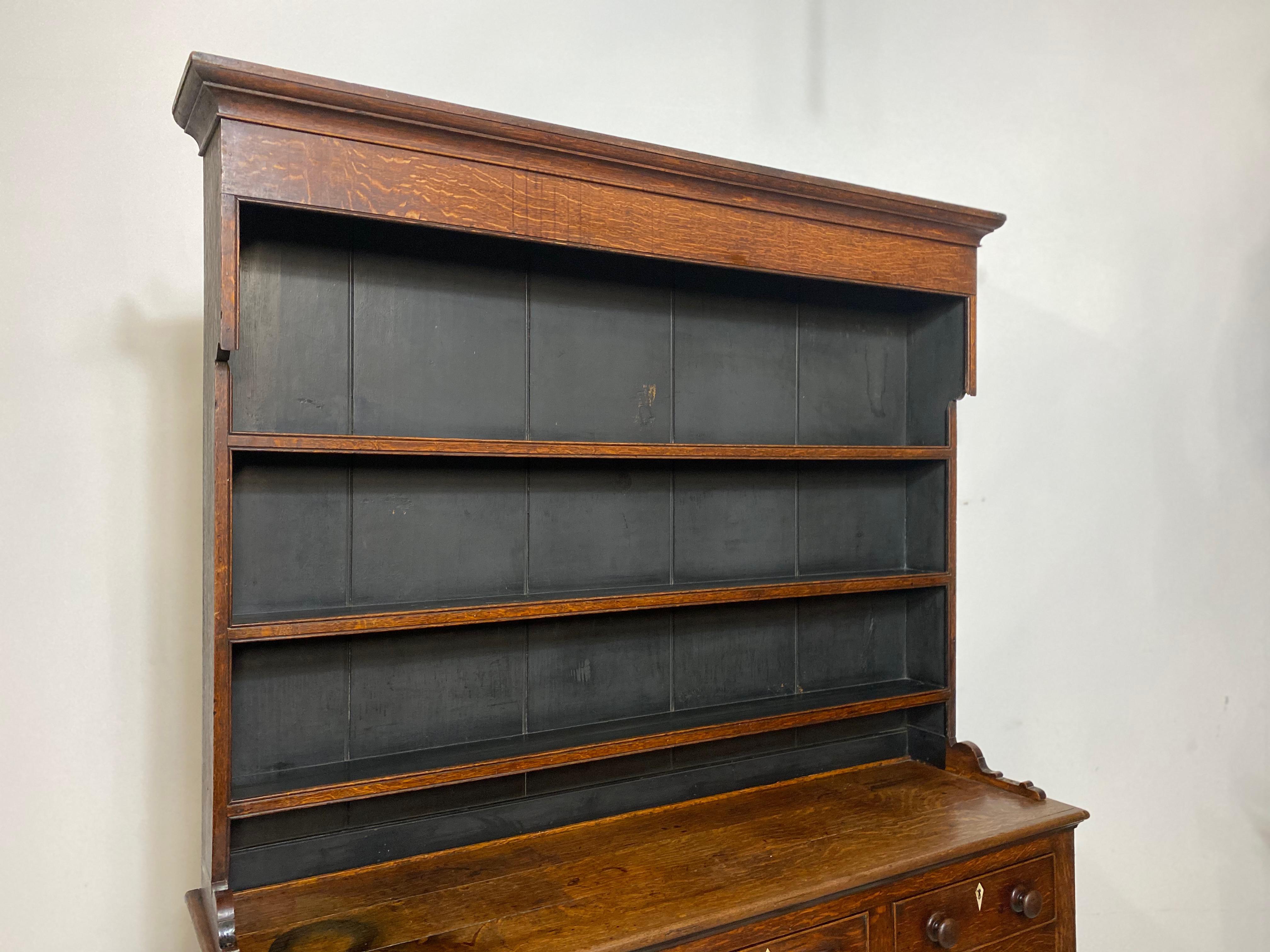 George III Oak Dresser Buffet, England, Late 18th Century For Sale 1