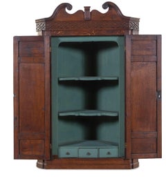 George III Oak Hanging Corner Cabinet, Great Scale, Color and Proportions