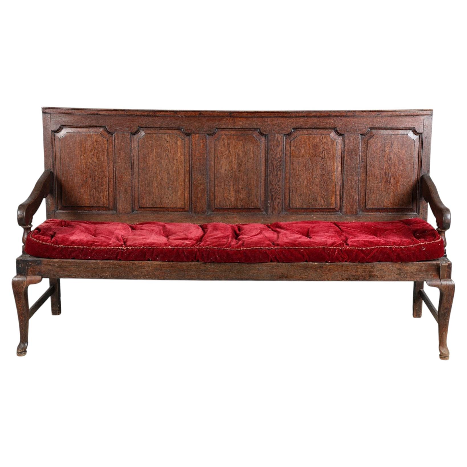 George III Oak Open-Arm Panel-Back Settle, England, Circa 1780 For Sale