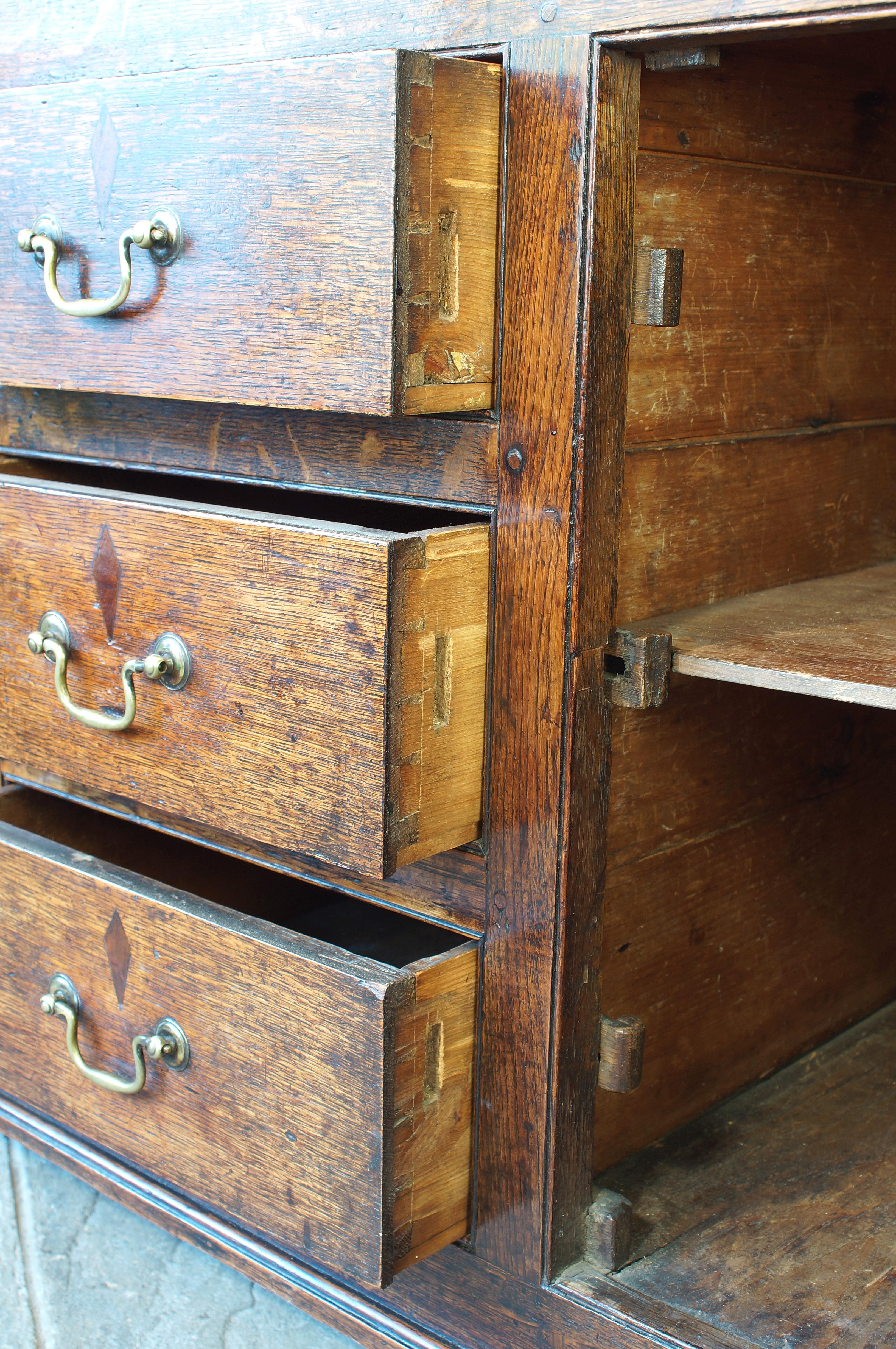 19th Century George III Oak  Welsh Dresser And Rack