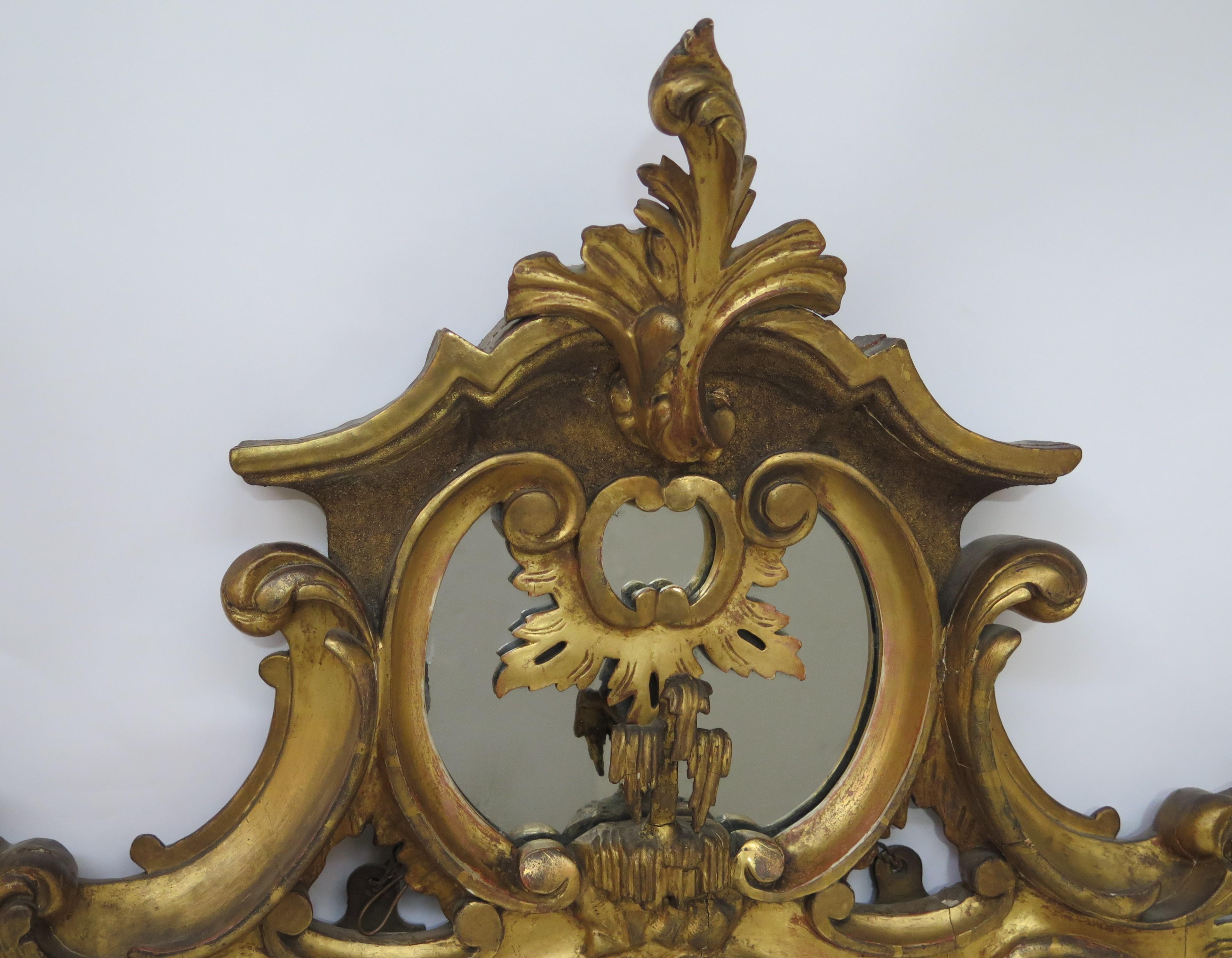 18th Century George III Oval Giltwood Mirror