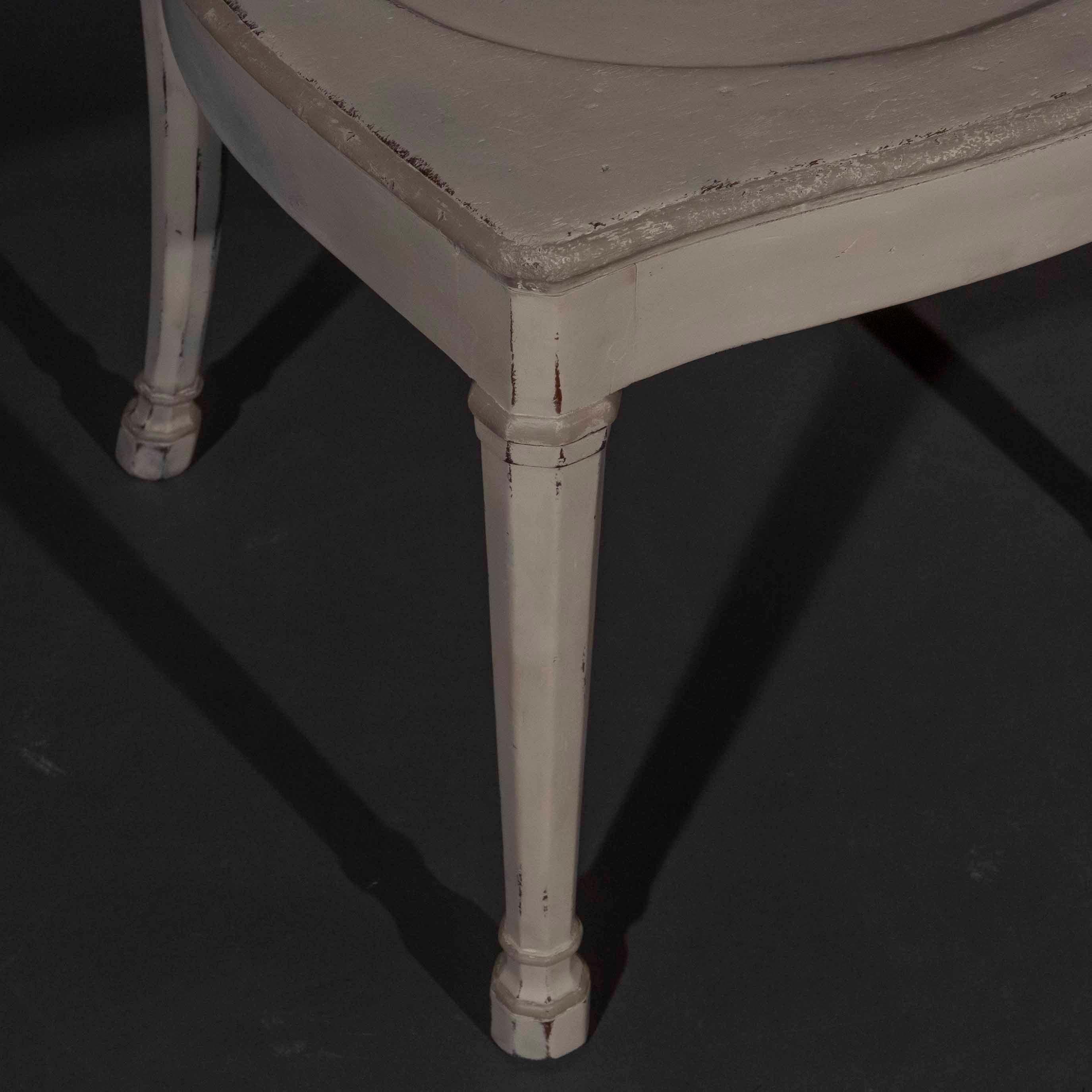 18th Century Painted Hall Chair For Sale 4
