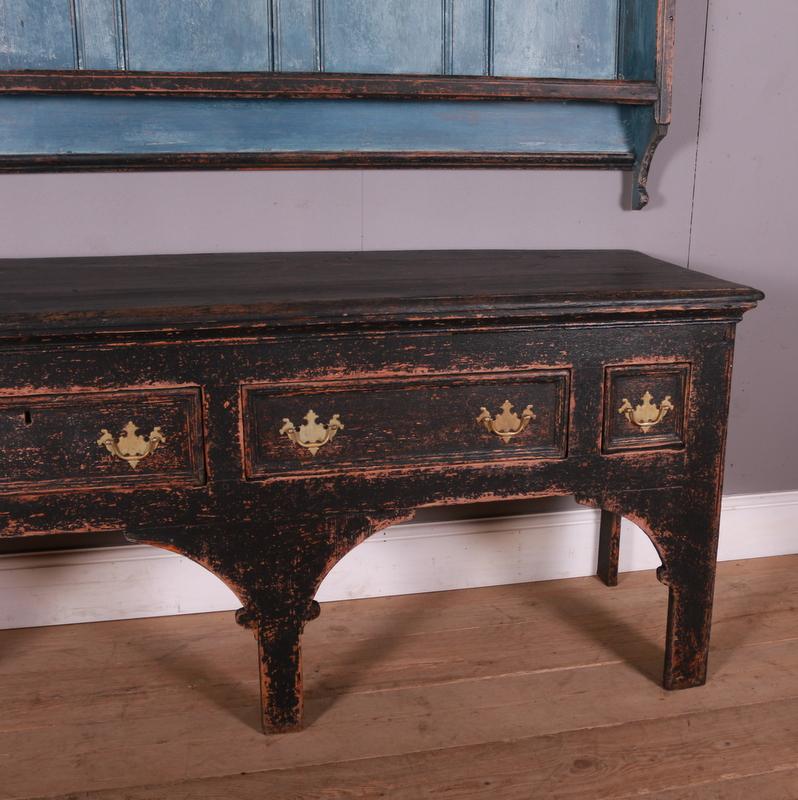George III Painted Pine Dresser In Good Condition In Leamington Spa, Warwickshire