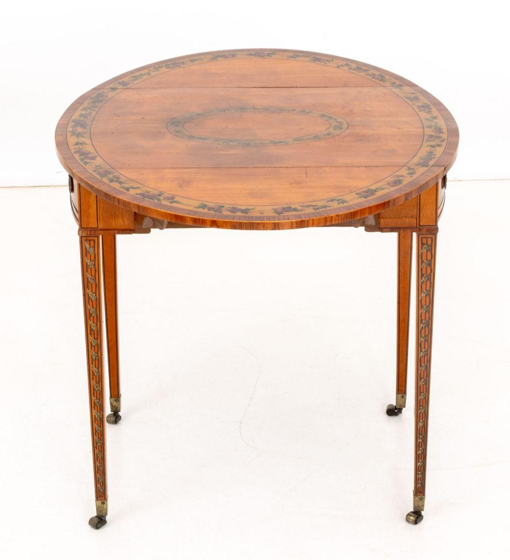 George III Painted Satinwood Pembroke Table en vente 1