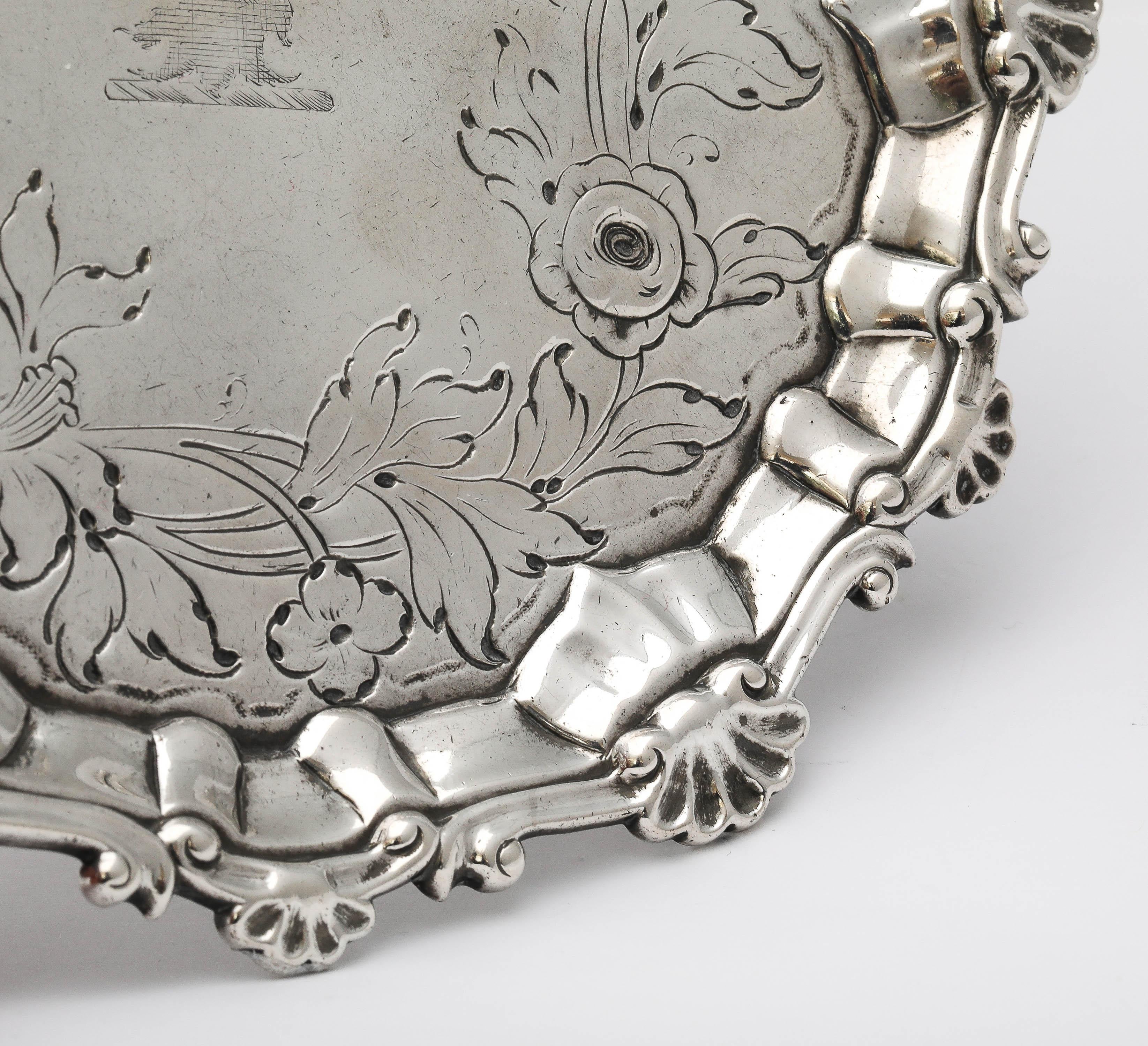 George III Period (1764) Footed Sterling Silver Salver/Tray For Sale 4