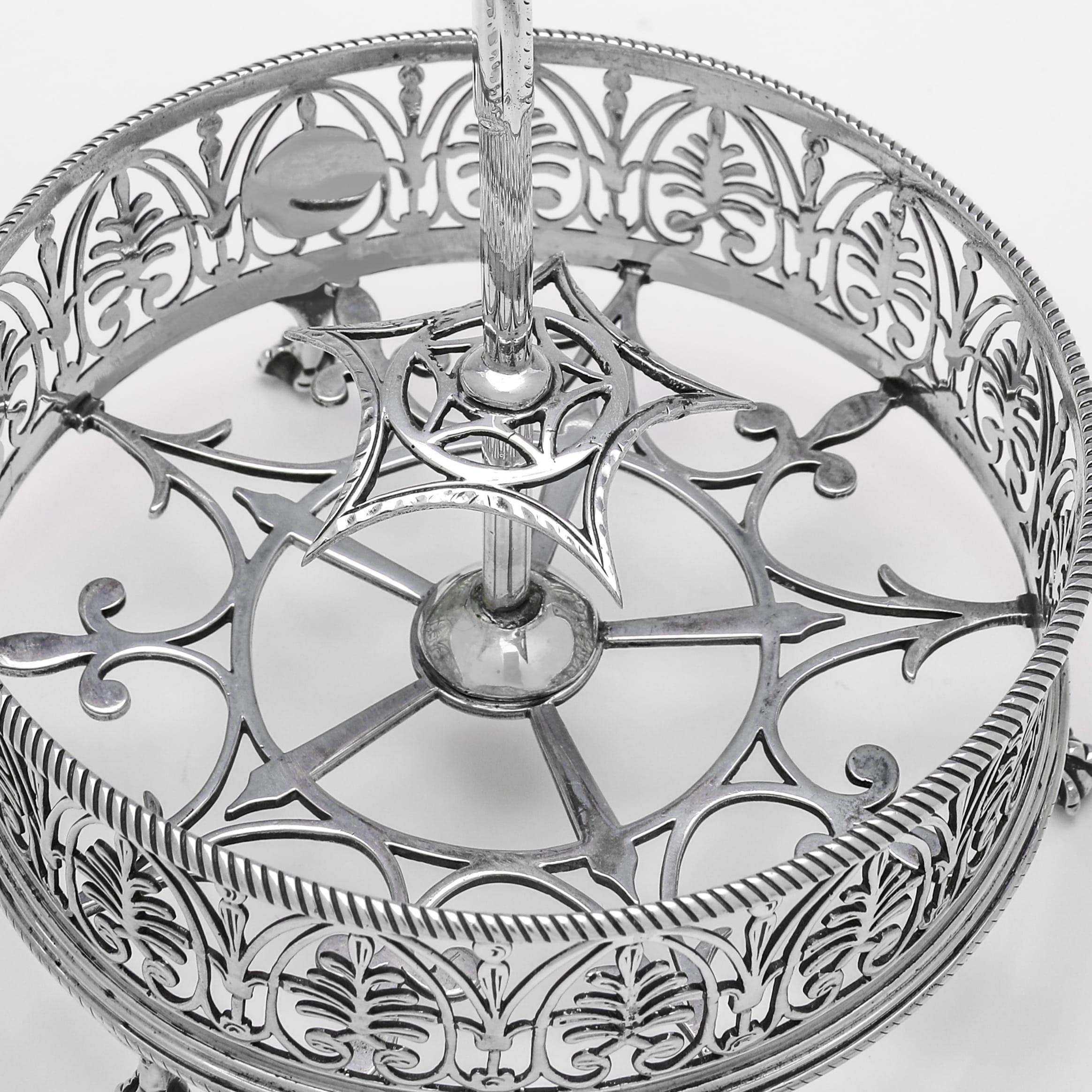 Antikes cruet-Set aus Sterlingsilber aus der Zeit von George III., hergestellt von T & J Daniell 1773 im Angebot 6