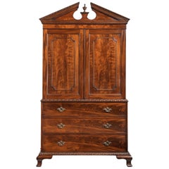 George III Period Gentleman's Linen Press