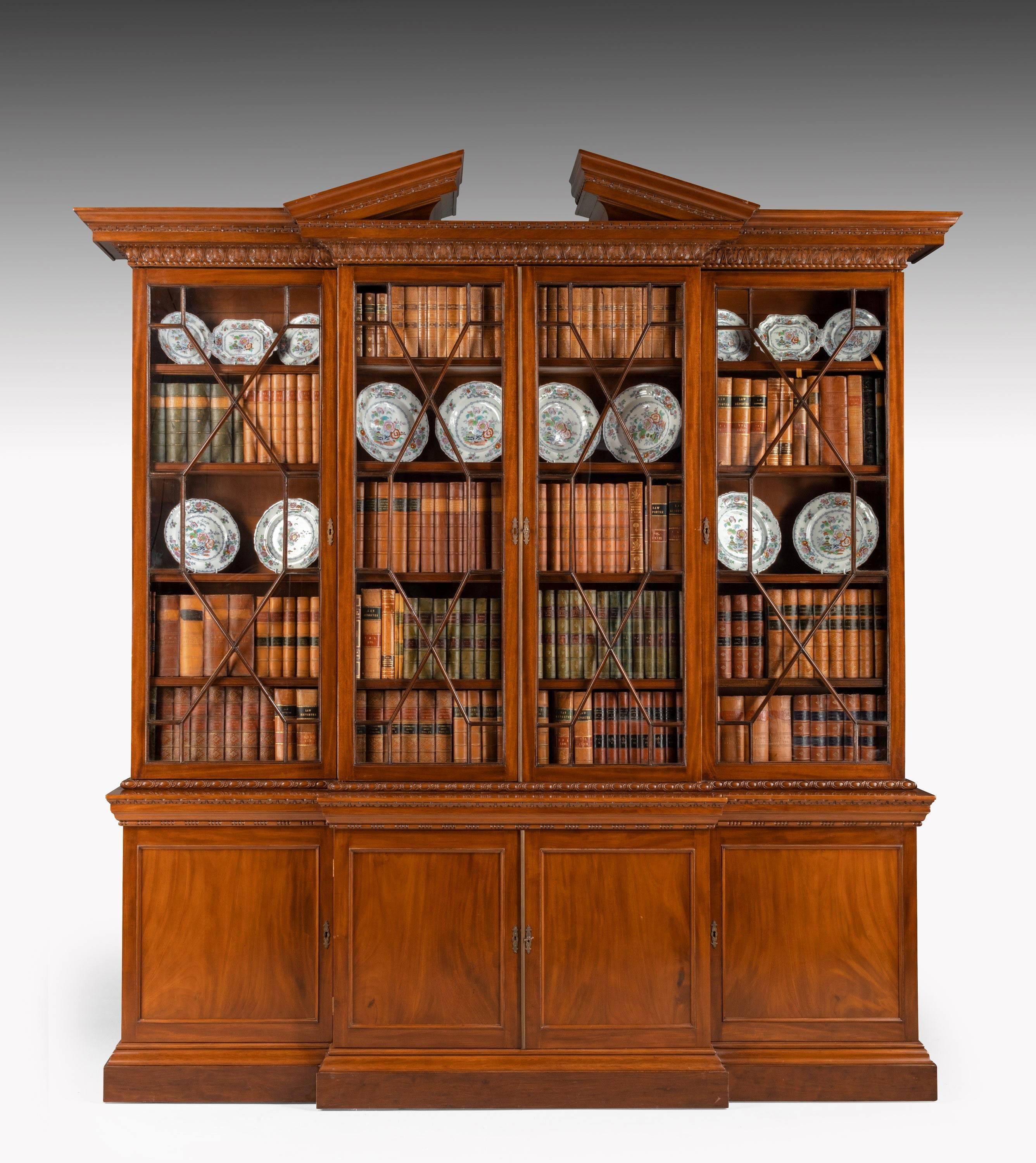 Mahogany George III Period Low-Waisted Breakfront Bookcase