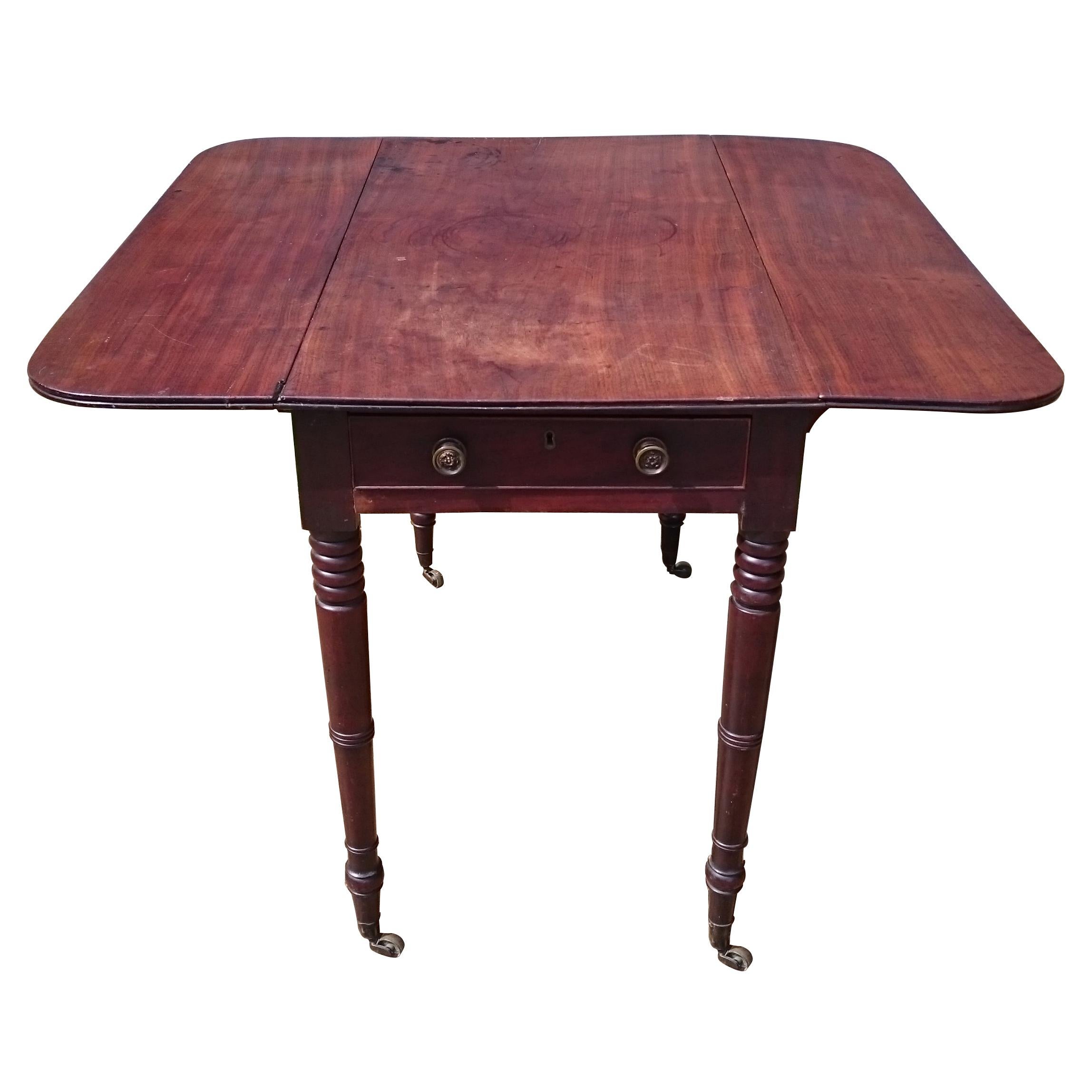 George III Period Mahogany Antique Pembroke Table For Sale