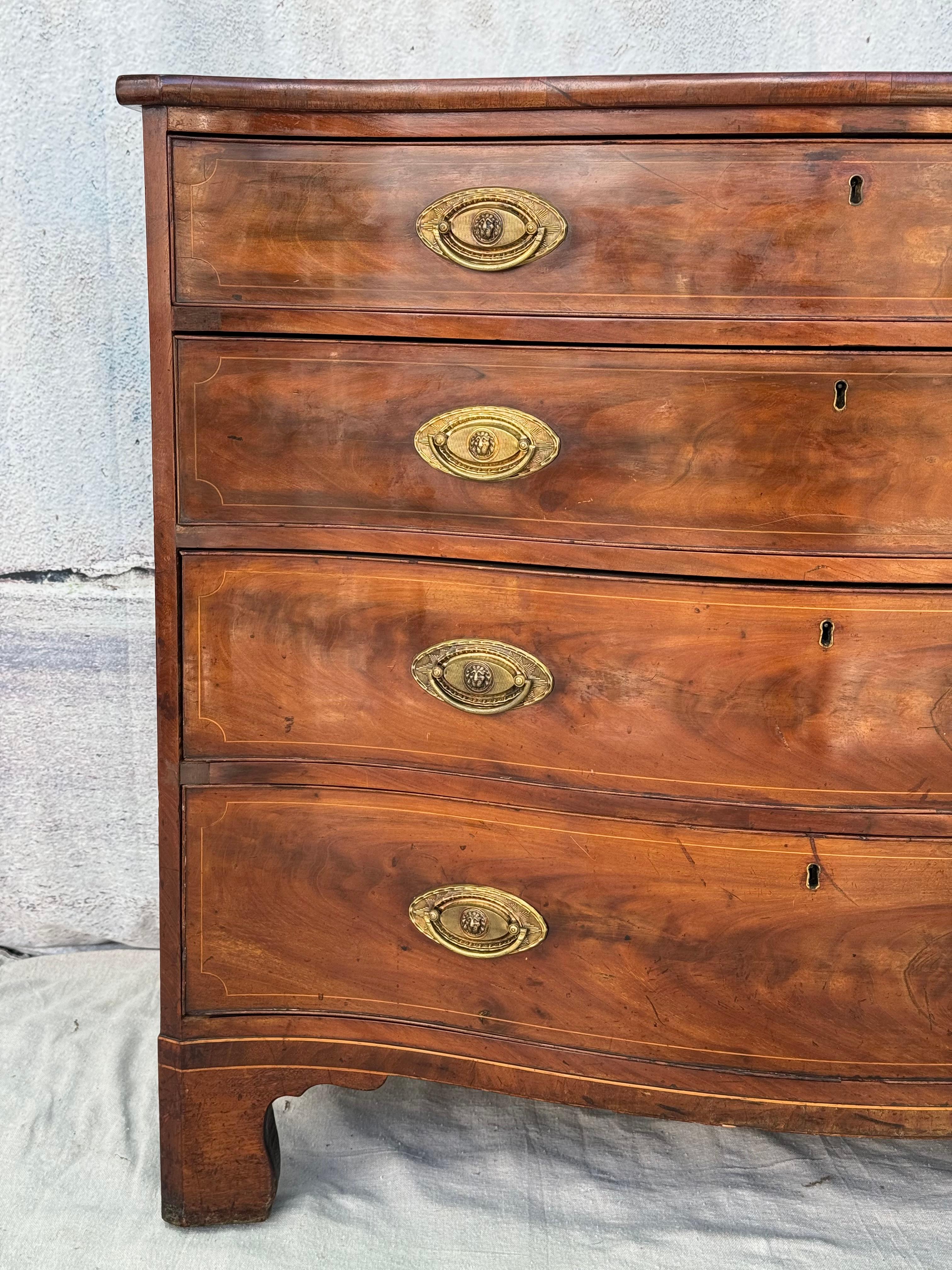 George III Period Mahogany Chest of Drawers  For Sale 2