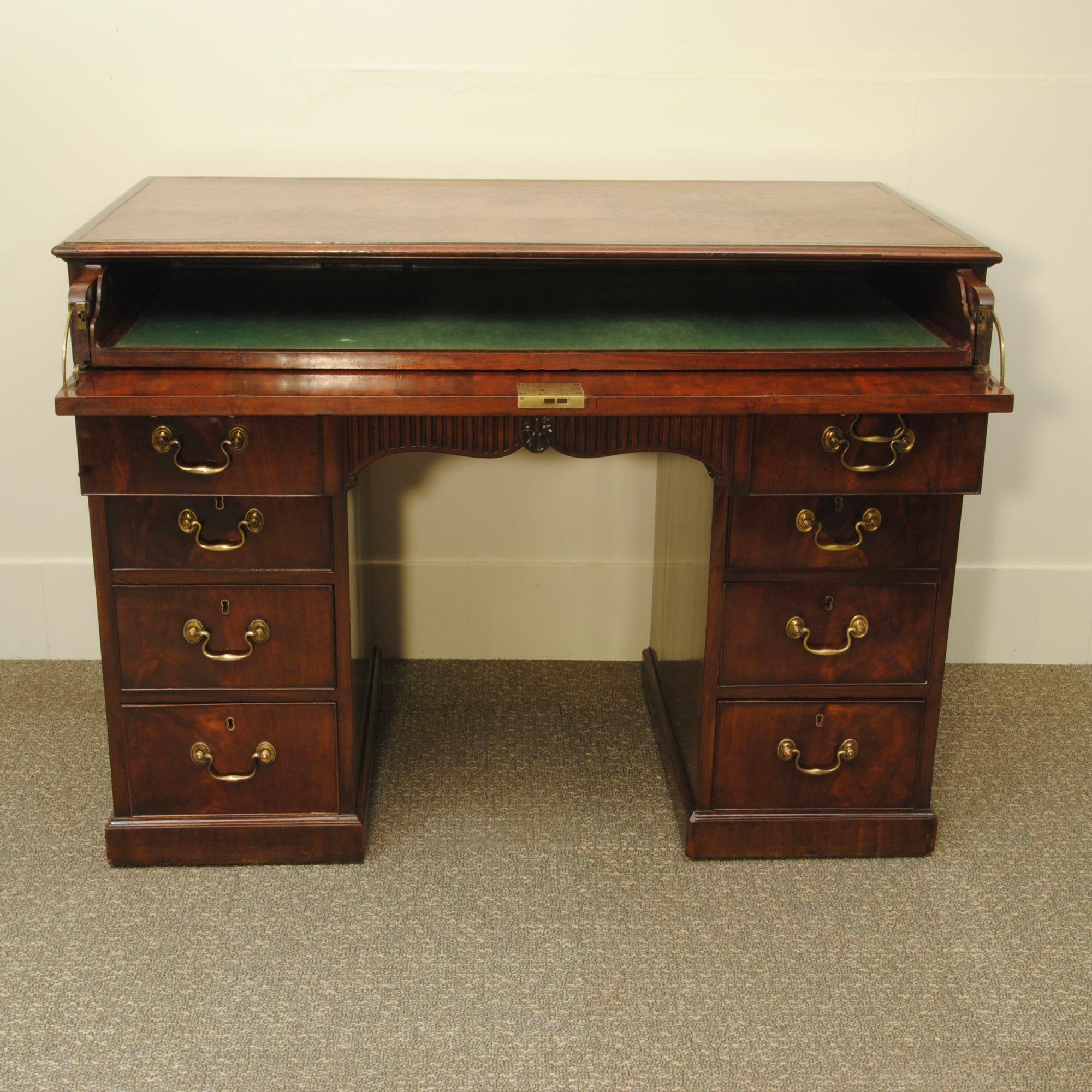 Brass George III Period Mahogany Fitted Desk Attributed to Gillows of Lancaster For Sale