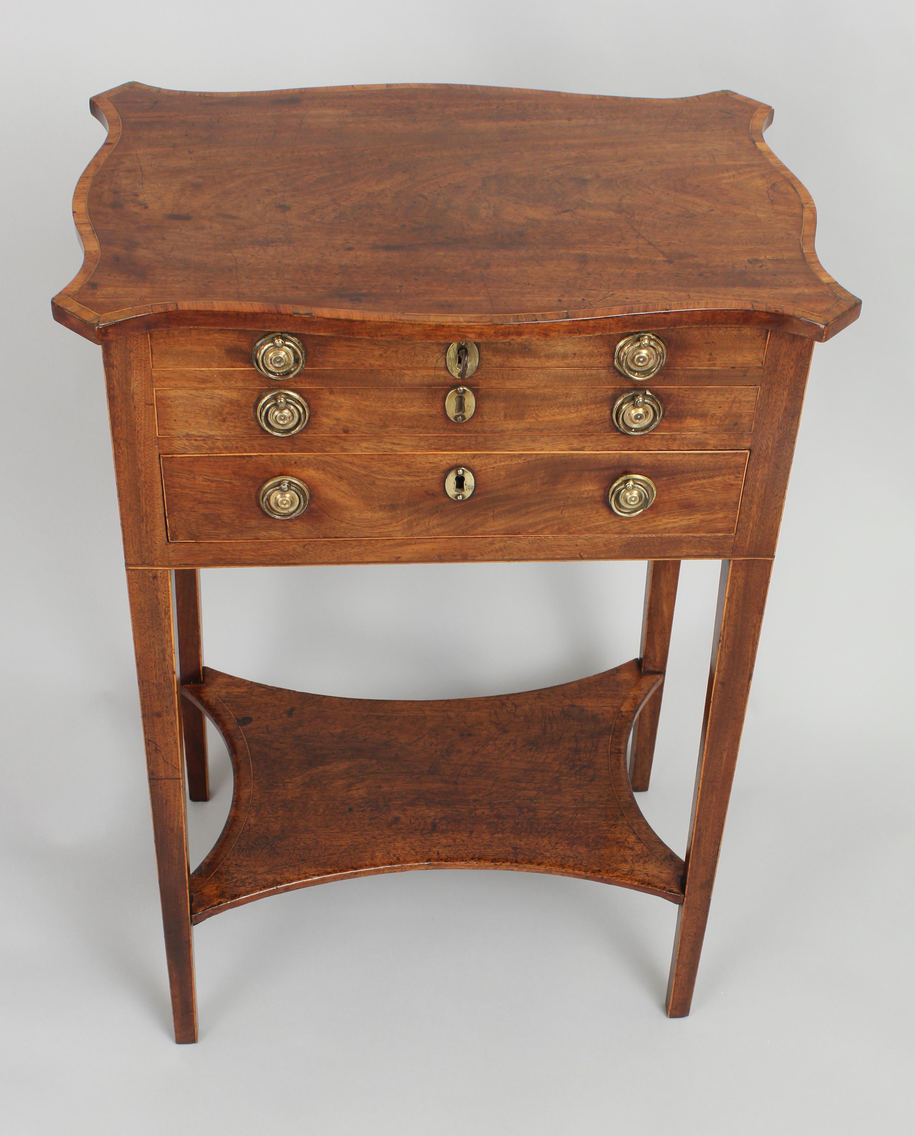 George III Period Mahogany Worktable In Good Condition In Cambridge, GB