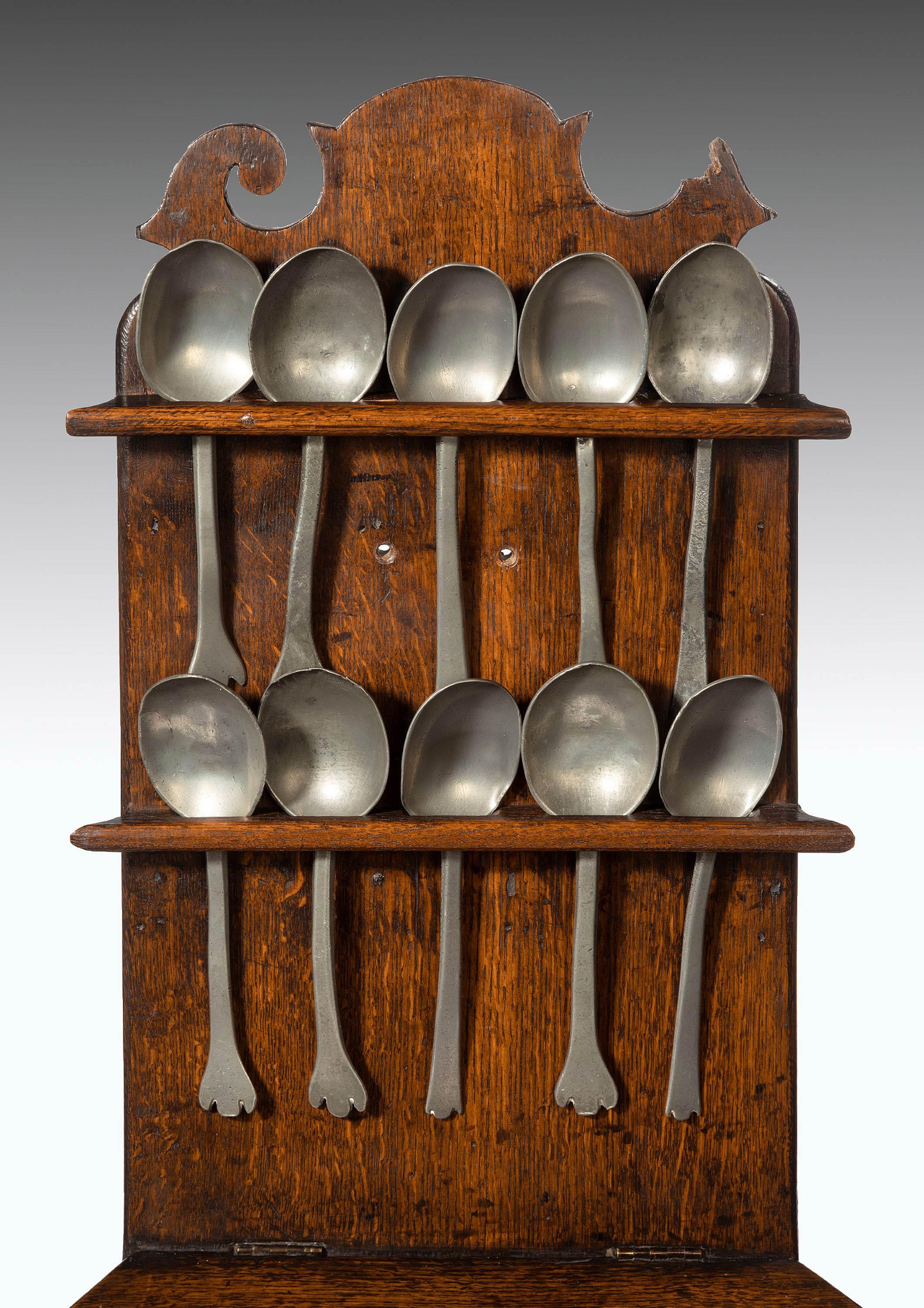 English George III Period Oak and Pewter Spoon Rack For Sale