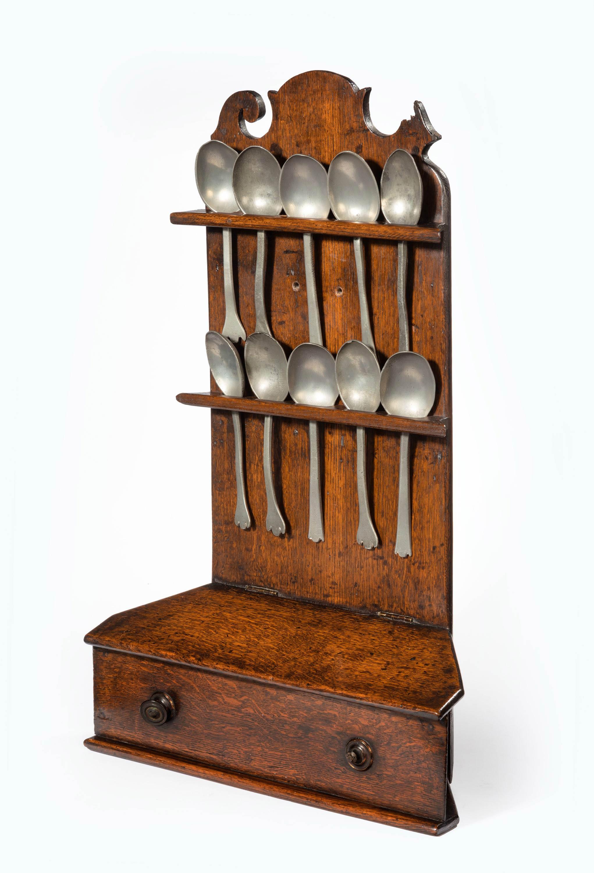 18th Century George III Period Oak and Pewter Spoon Rack For Sale