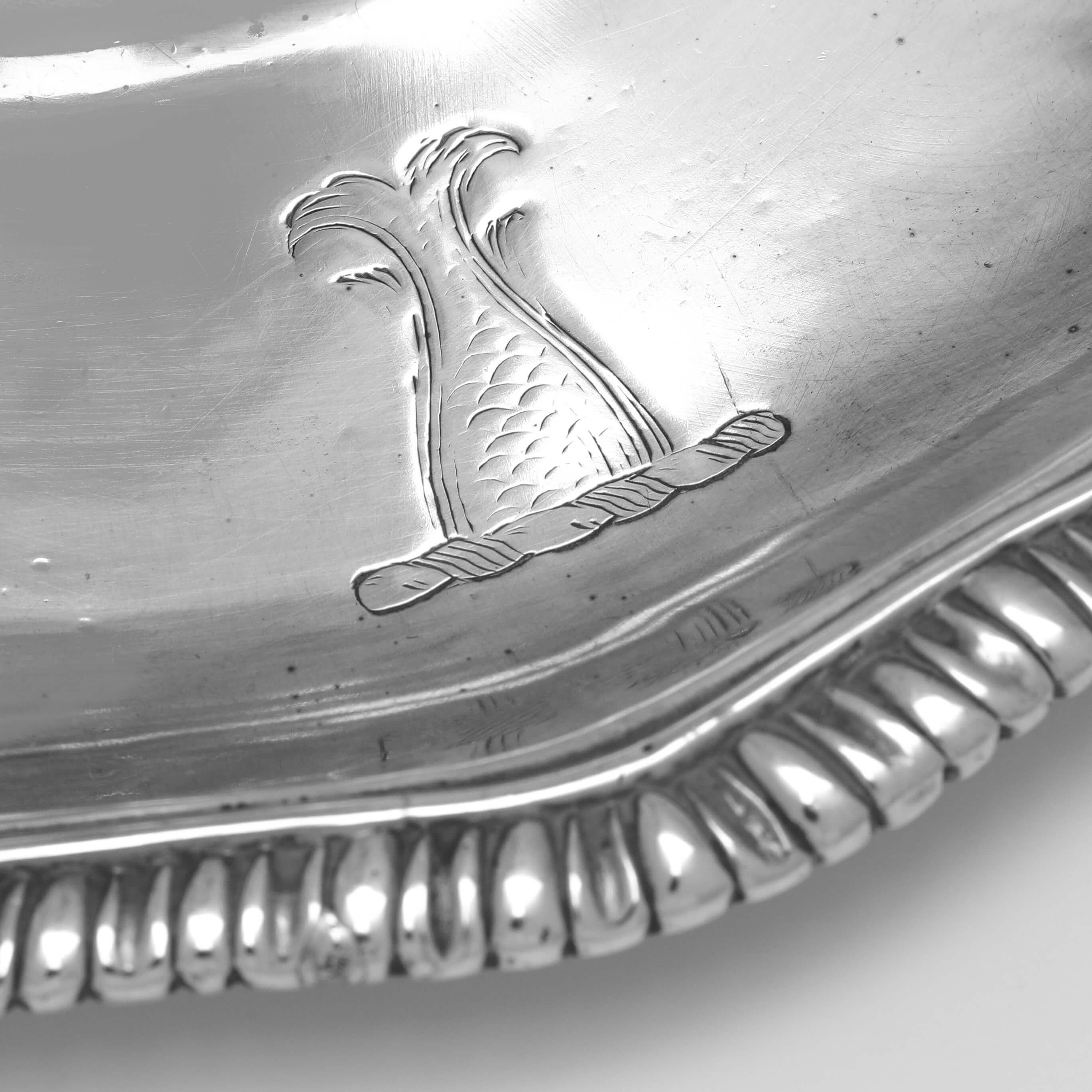 Argento 925 Coppia di camerieri antichi in argento sterling del periodo Giorgio III di E. Coker 1768 in vendita