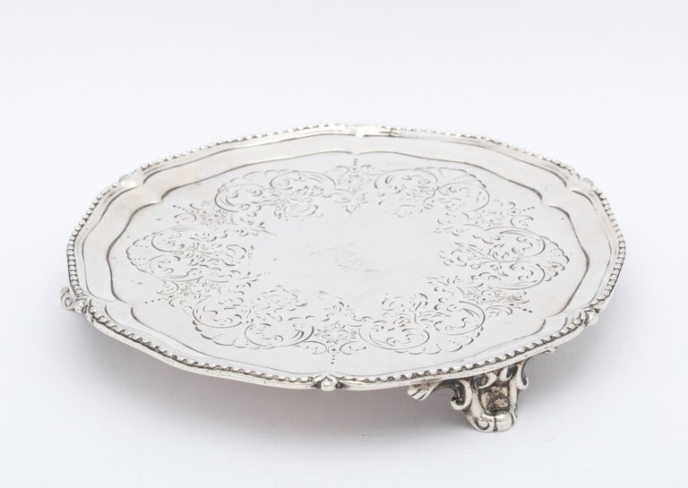 George III Period Sterling Silver Footed Salver/Tray For Sale 1