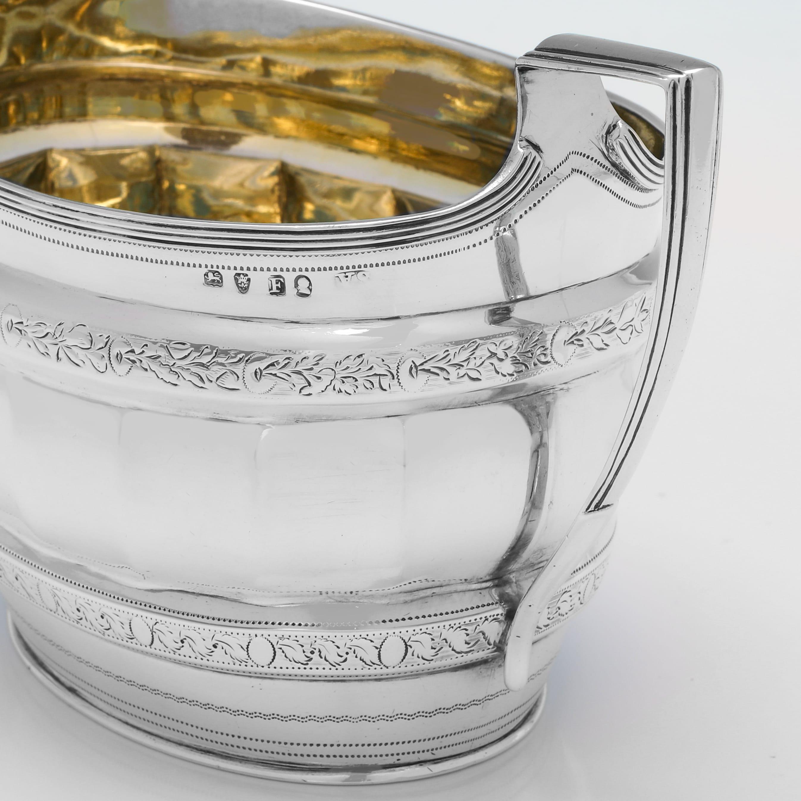 Giorgio III Set da zucchero e panna in argento georgiano - Londra 1801 di Stephen Adams II in vendita